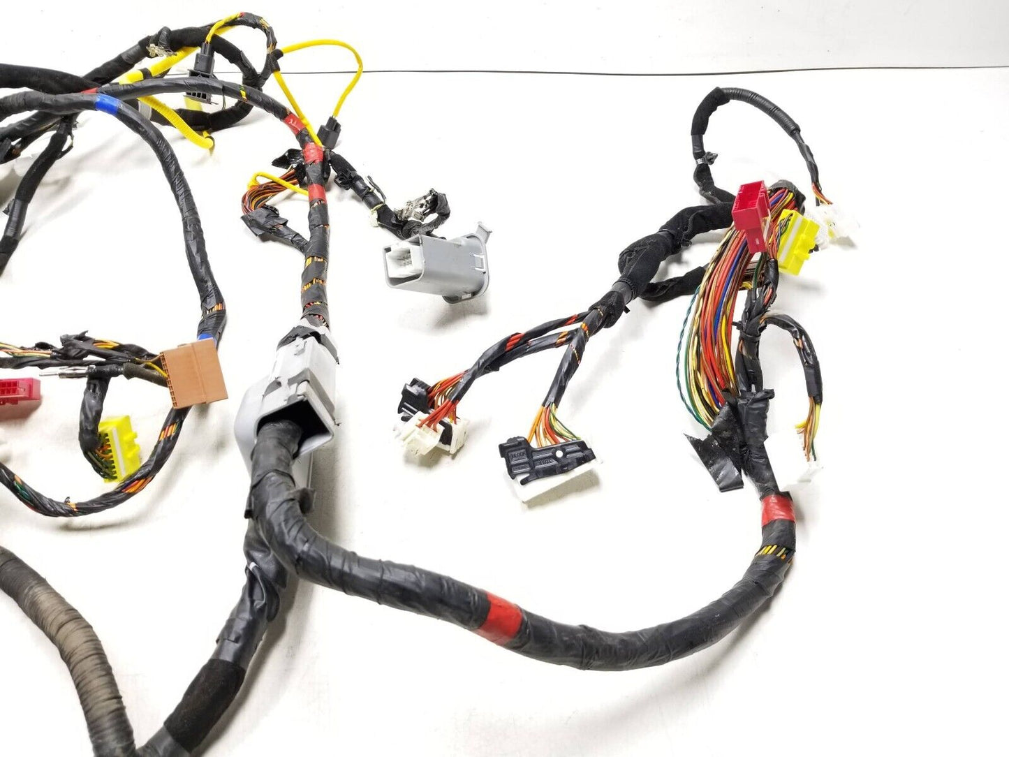 06 - 10 Hyundai Azera Interior Wire Harness OEM