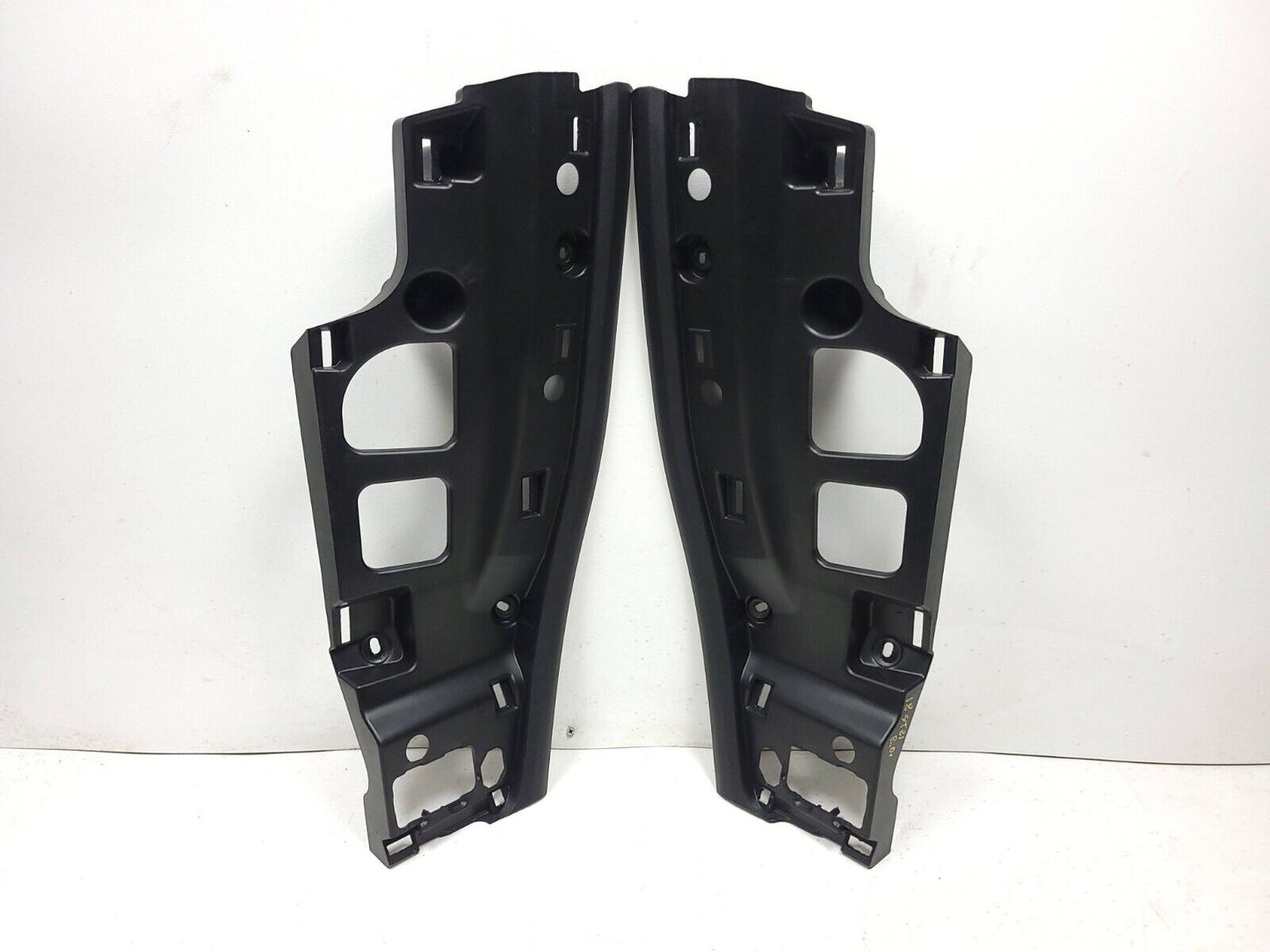 17-23 Alfa Romeo Stelvio Rear Seat Bolster Mount Bracket Support Left Right OEM