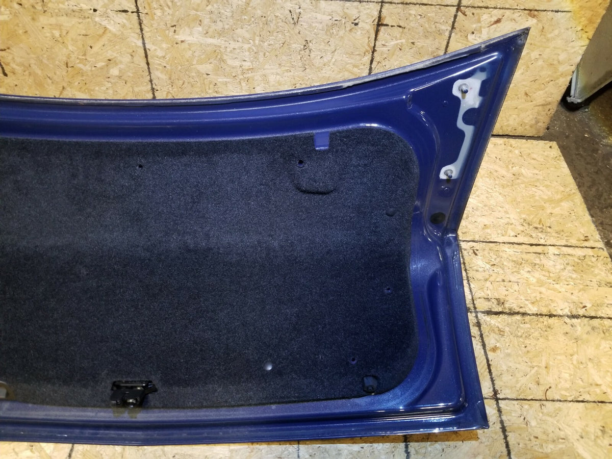 2005-2011 Cadillac STS Rear Trunk Lid Decklid Tailgate Blue Diamond Wa102v OEM