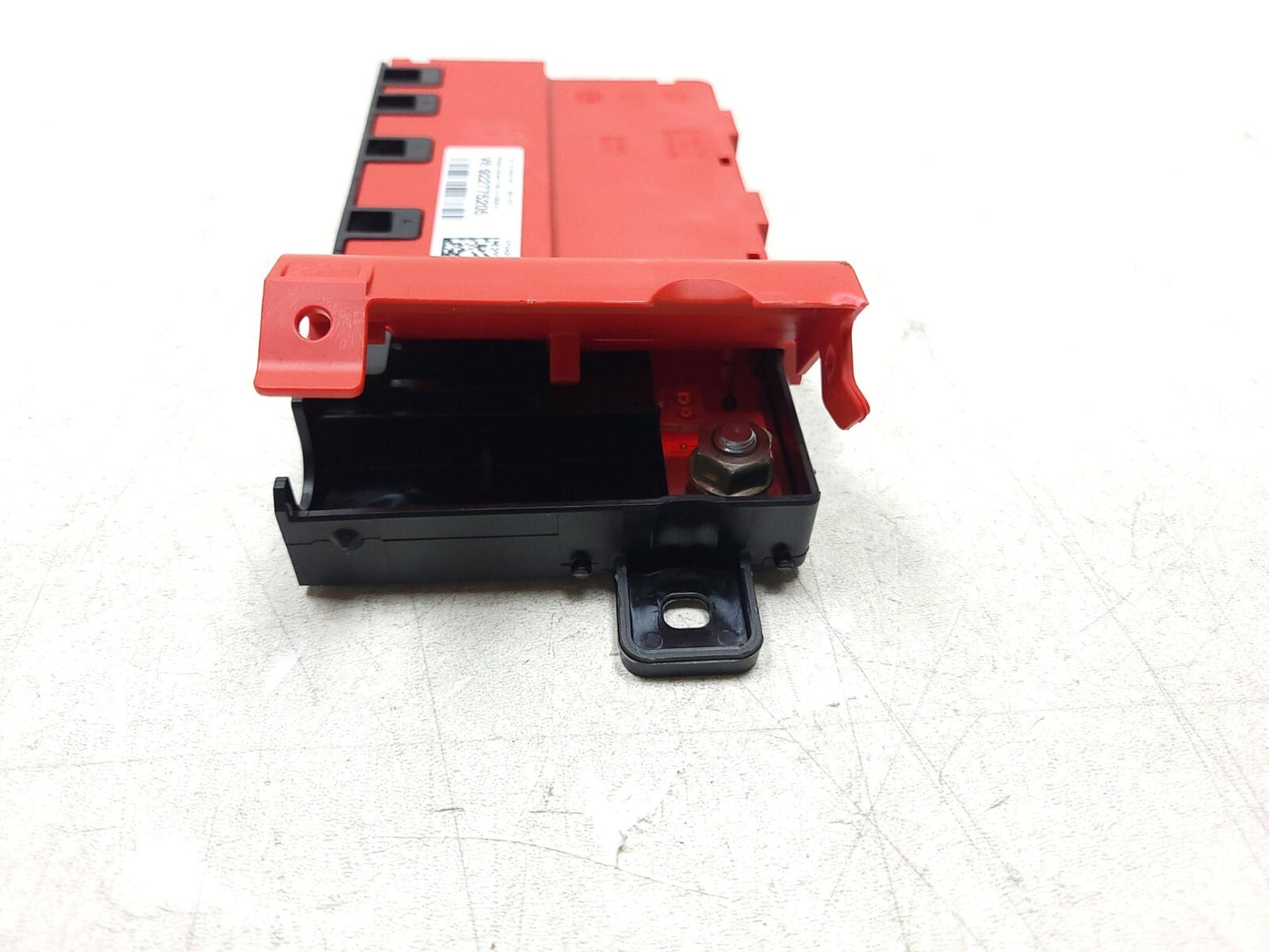 13-18 BMW 330xi F30 Power Positive Battery Distribution Fuse Box OEM β
 76k Miles