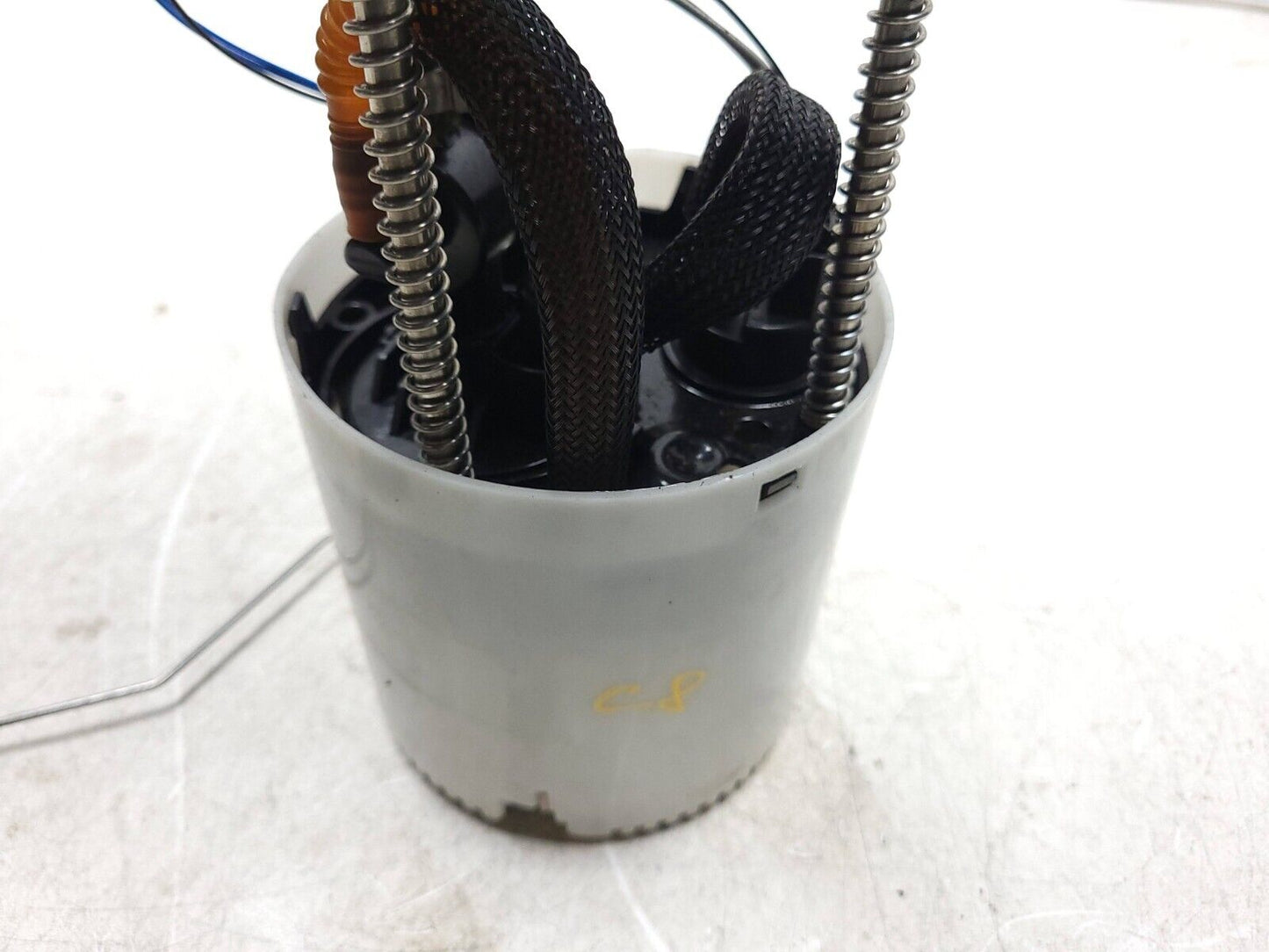 17-19 Chevrolet Silverado 1500 Fuel Pump 4.3l OEM
