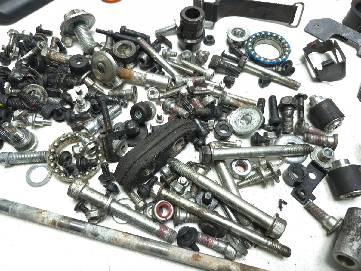 2017 Ktm 390 Duke Misc Bolt & Hardware Bracket Set OEM