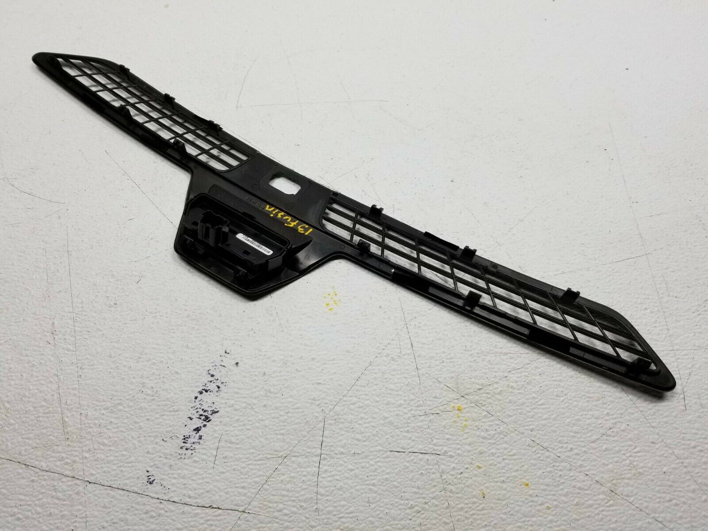 13 14 15 16 Ford Fusion Dash Upper Defroster Air Vent OEM