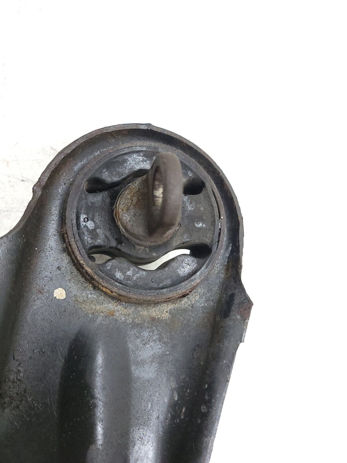 2007-2012 Dodge Caliber Control Arm Rear Passenger Side Right 4pcs OEM