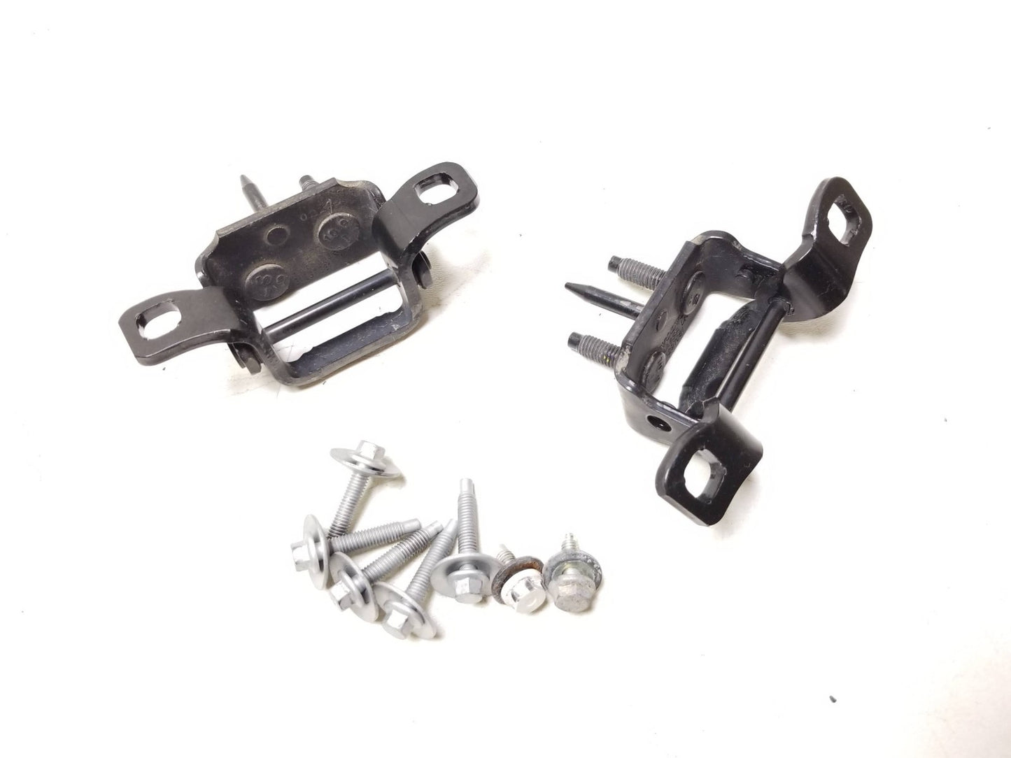 2010 Volvo Xc60 Hinge Trunk Pair OEM