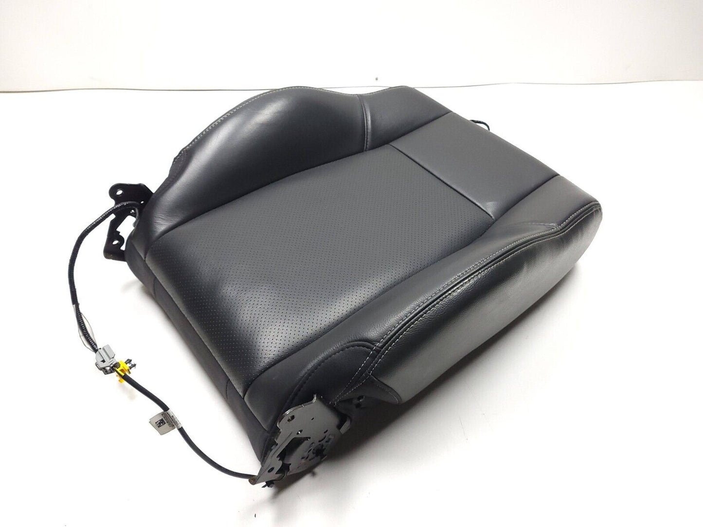 2015-2017 Jeep Compass Front Seat Back Backrest Upper Passenger Right OEM