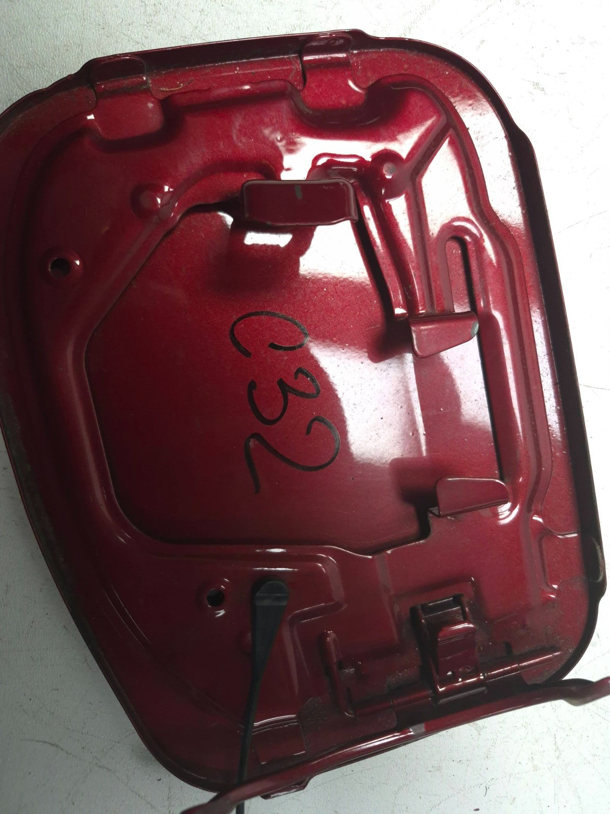 2018 Toyota Corolla Fuel Tank Door Lid Filler Cap OEM