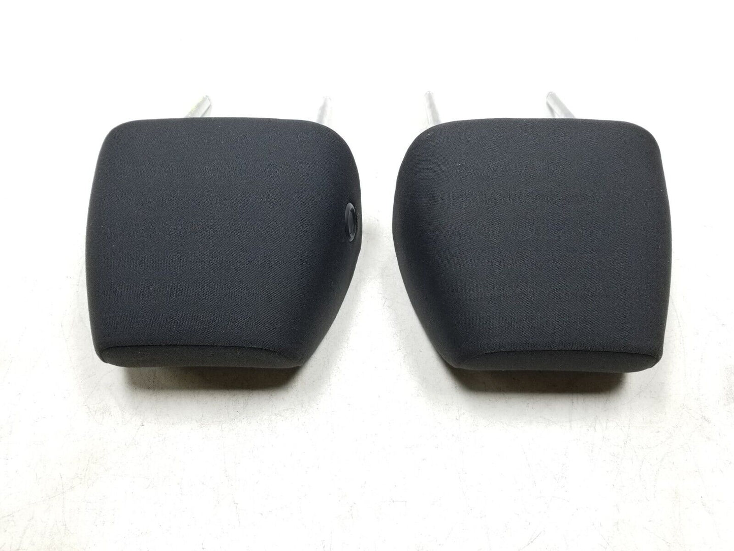 2009 - 2017 Volkswagen Tiguan Front Seat Headrest Pair OEM