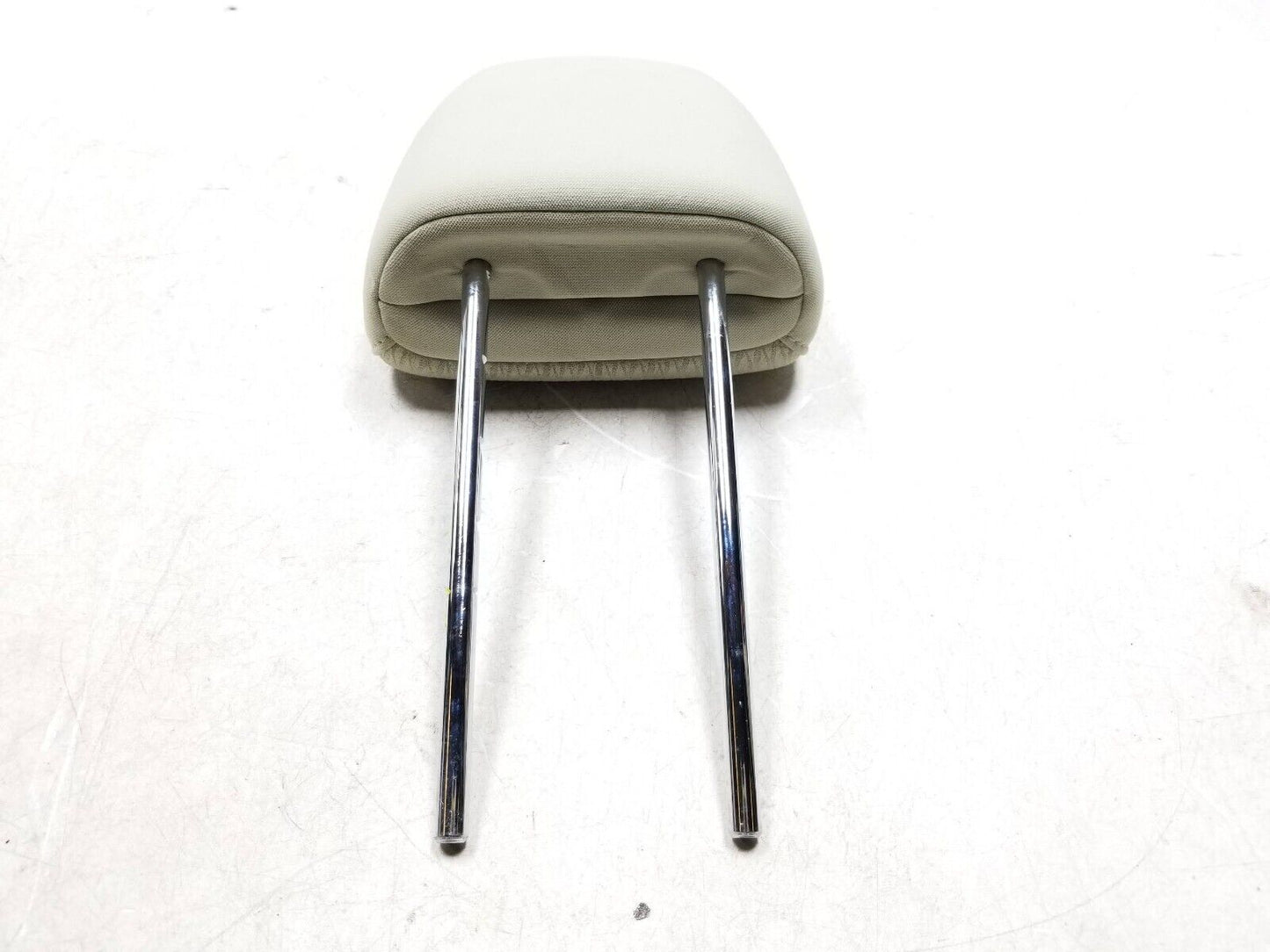 2010 - 2014 Subaru Legacy Front Seat Headrest Passenger Right OEM