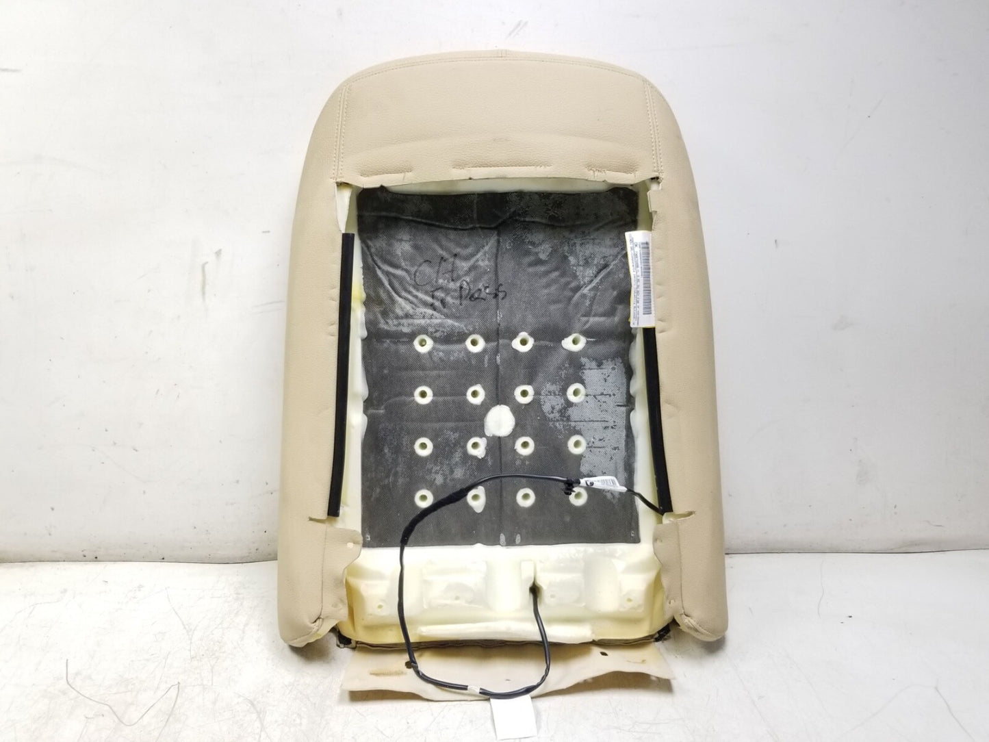 2013 - 2018 BMW 330xi F30 Front Upper Seat Cushion Passenger Side Right OEM