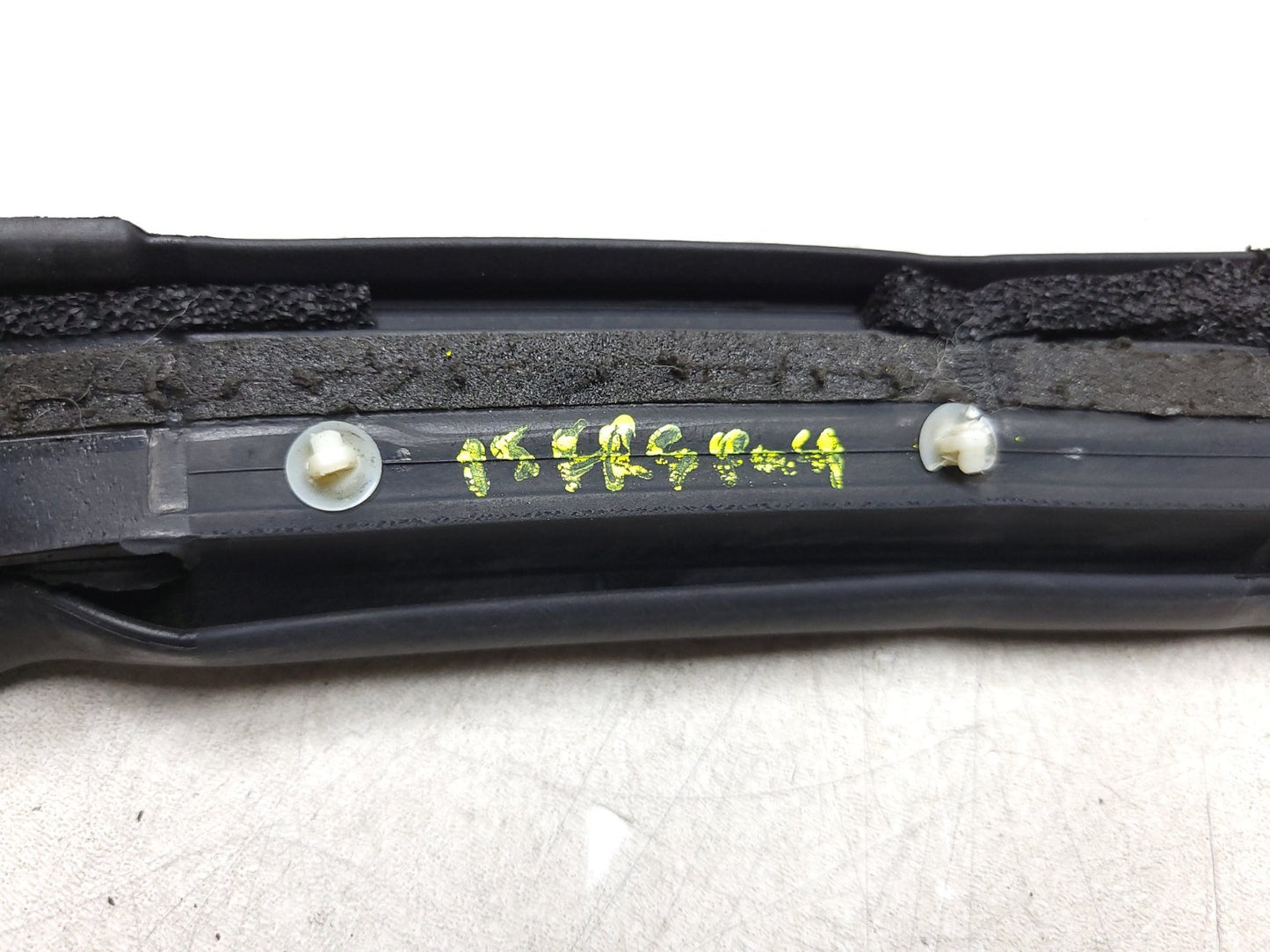 13 -16 Scion Fr-s Frs Door Upper Weatherstrip Seal Pasenger Side Right OEM