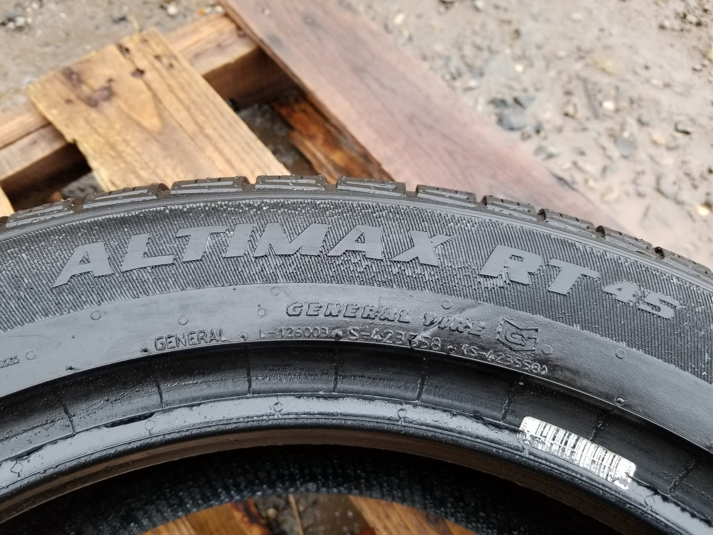 General Altimax Rt45 225/70r17 98t Used Tire