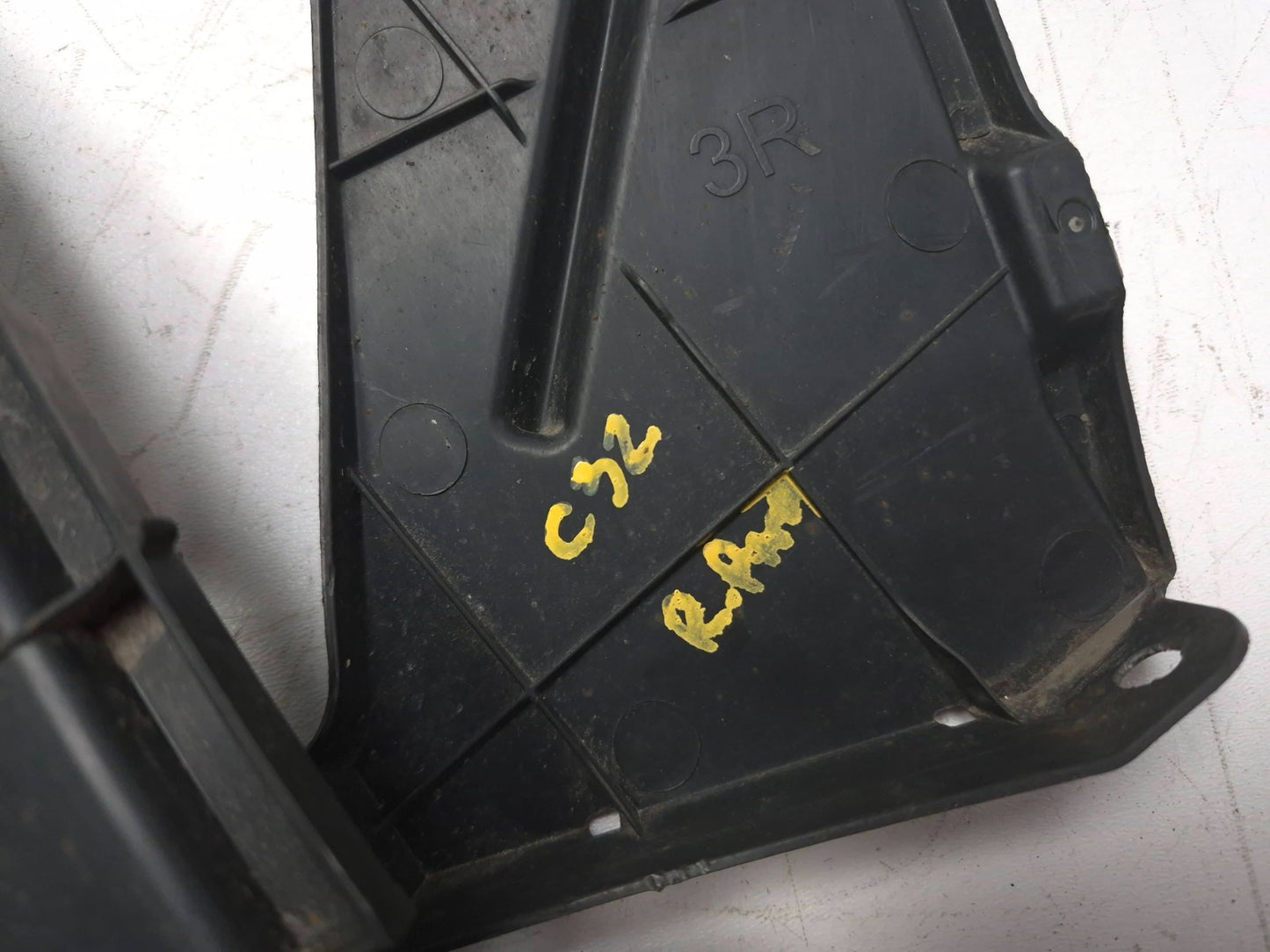 2018 Toyota Corolla Rear Bumper Side Seal Left & Right OEM