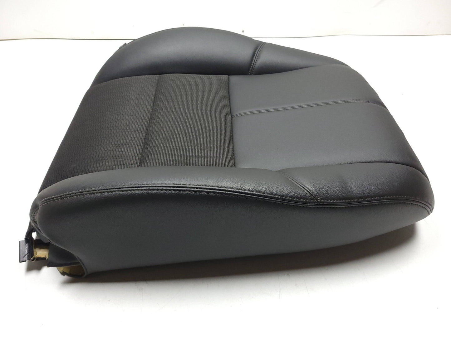 15-18 Chevrolet Impala Front Passenger Seat Upper Cushion OEM