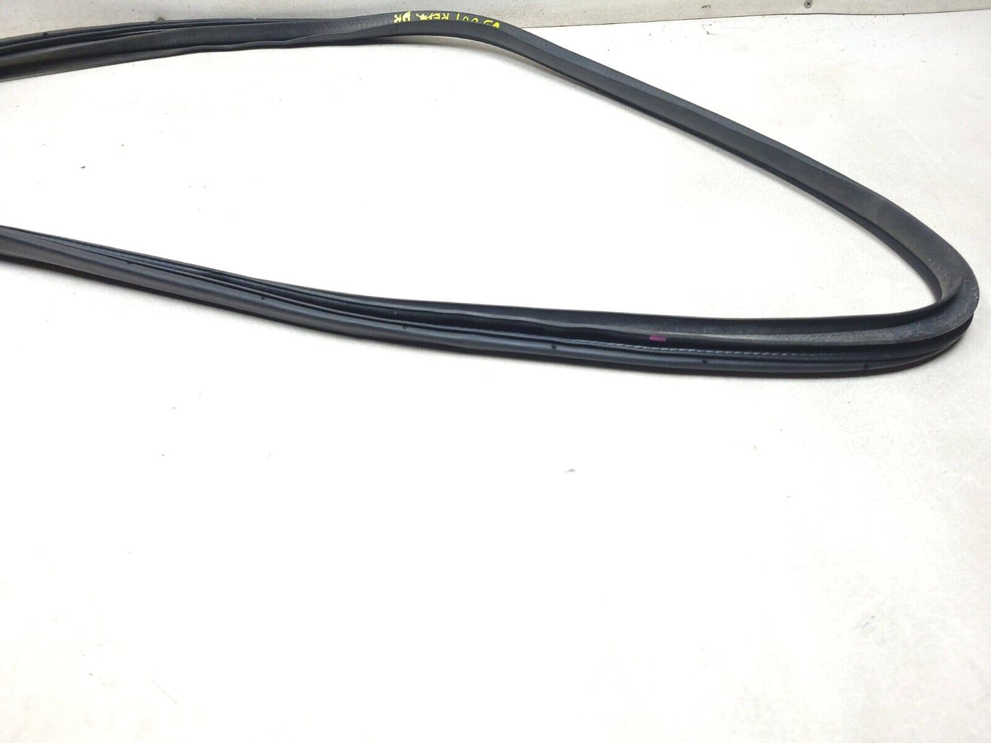 07-09 Mitsubishi Outlander Door Weatherstrip Seal Rear Driver Side Left 2pcs OEM