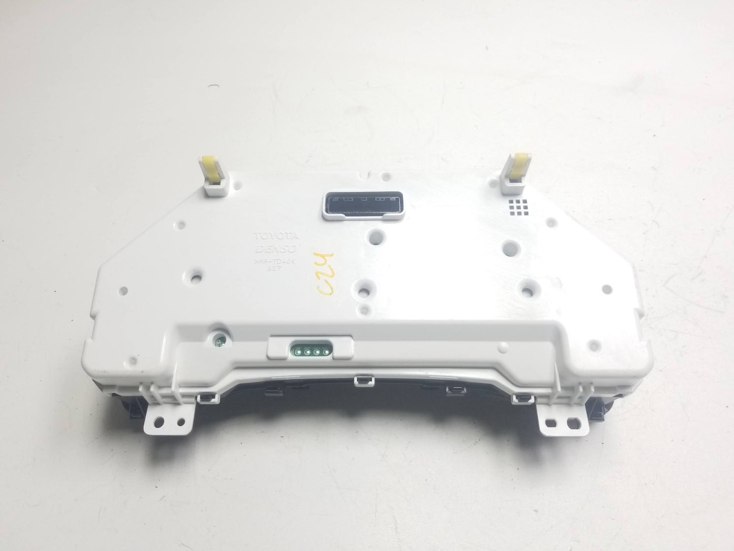 11-13 Lexus CT200h Speedometer Cluster Gauges OEM