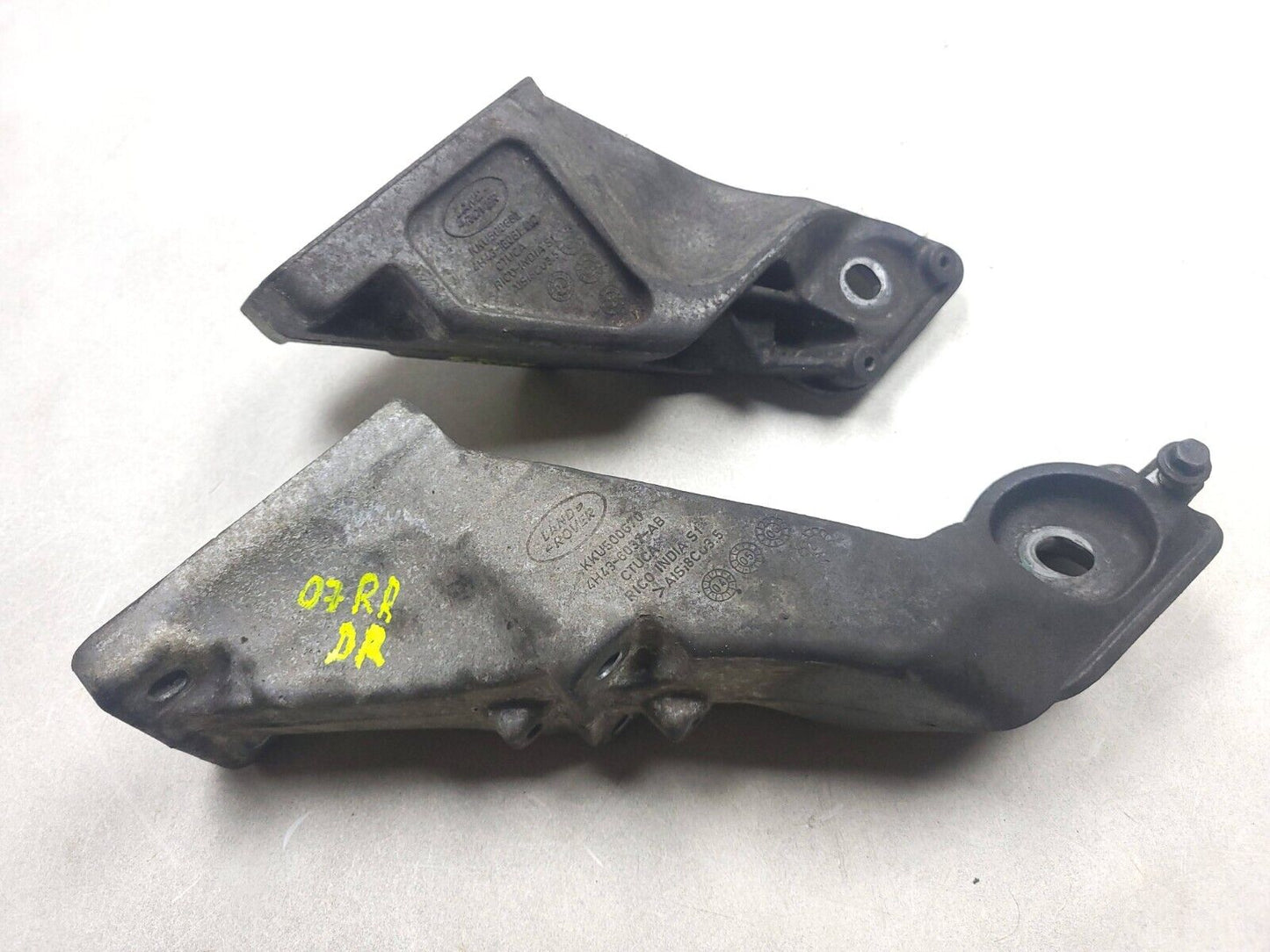 2006-2009 Range Rover Engine Motor Mount Left & Right  4.2l Supercharged OEM