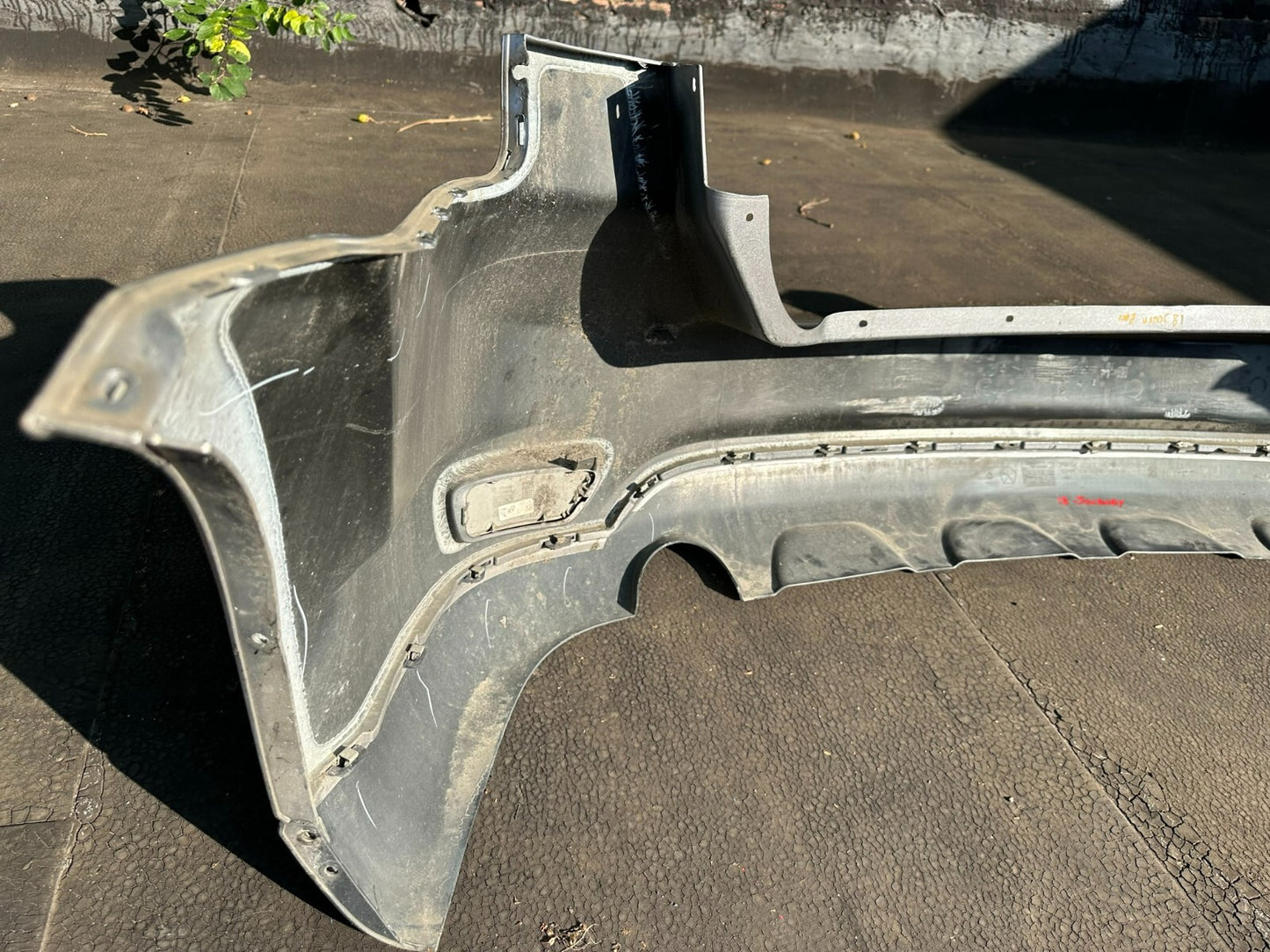 2018 Dodge Journey Rear Bumper Cover 68088788ab OEM * Paint Code : Ps2 * ✅