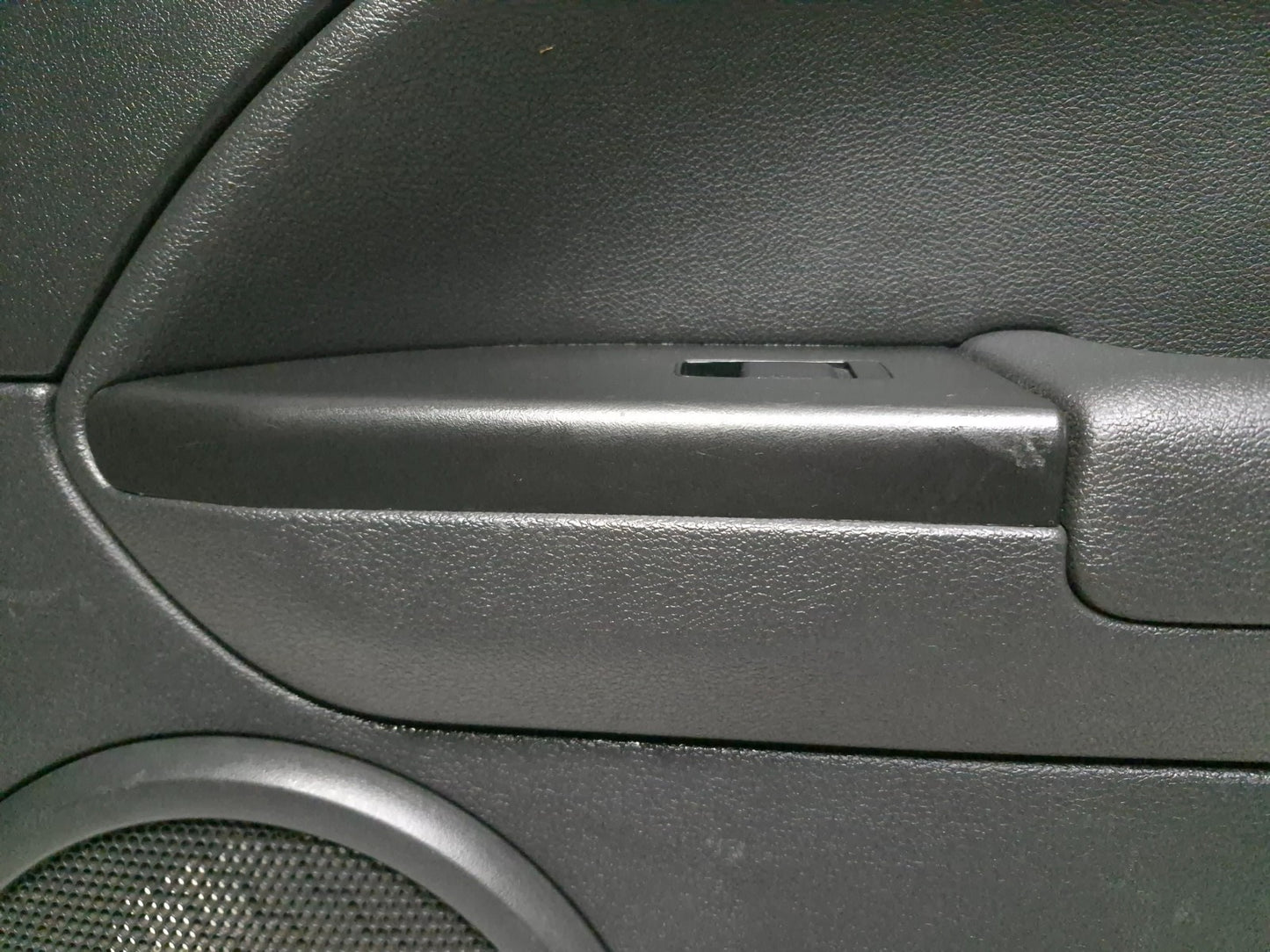 2010 Dodge Caliber Sxt Door Panel Trim Rear Right Passenger Side OEM