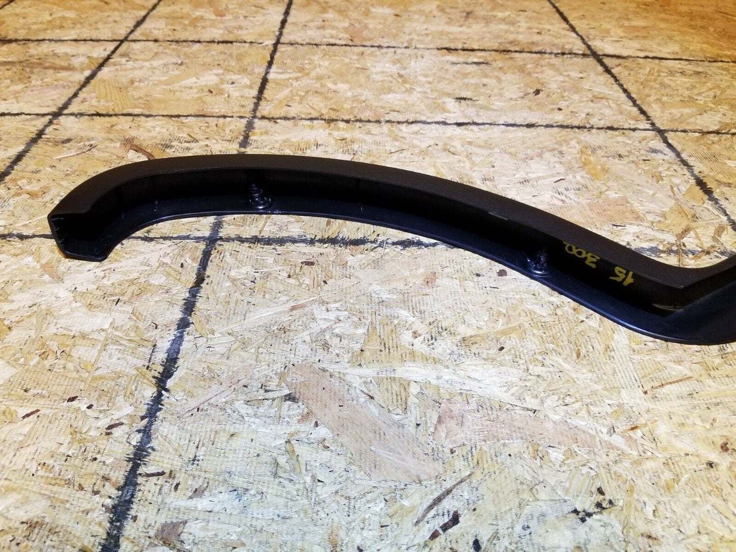 12 13 14 15 16 17 Chrysler 300 300s Trunk Hinge Trim OEM 43k