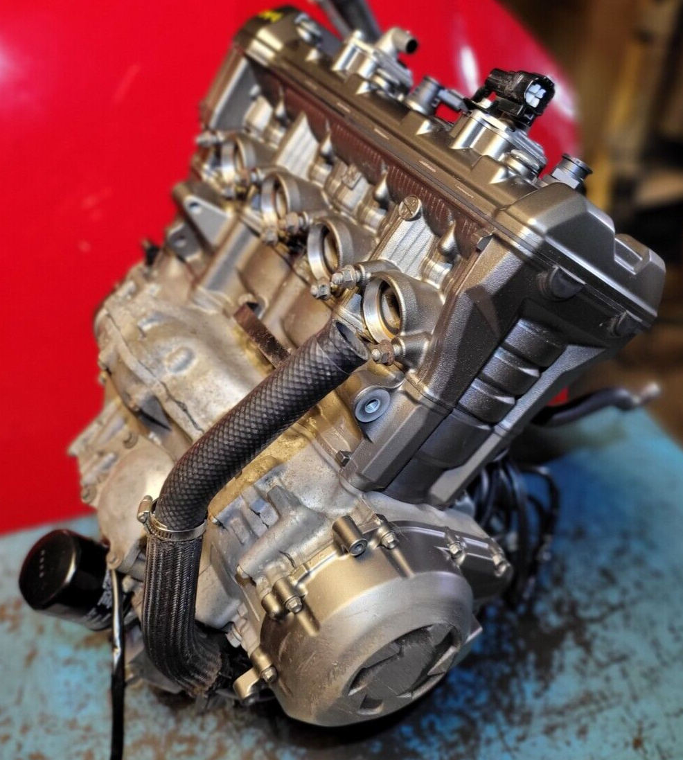 15 16 17 18 Kawasaki Versys 1000 Klz1000 Engine Motor 7,636 Miles β