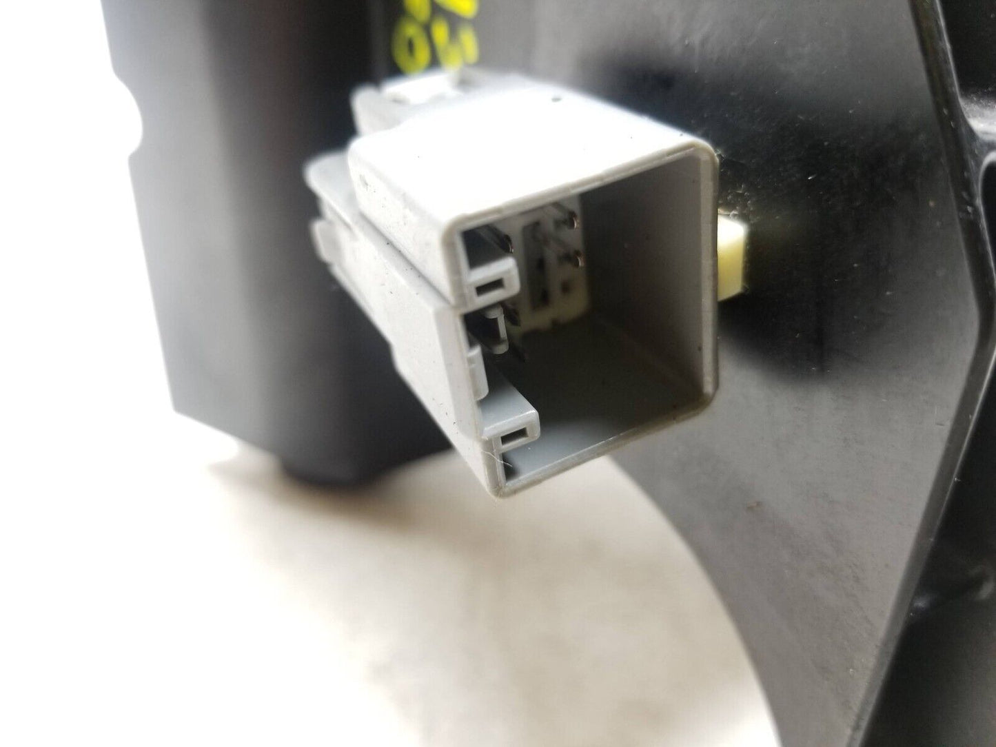 12 - 14 Ford Focus Gear Shifter Selector Lever At OEM