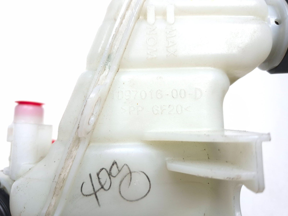 2018 Tesla Model 3 Coolant Reservoir Expansion Tank W/ Pump 1097015-00-k OEM
