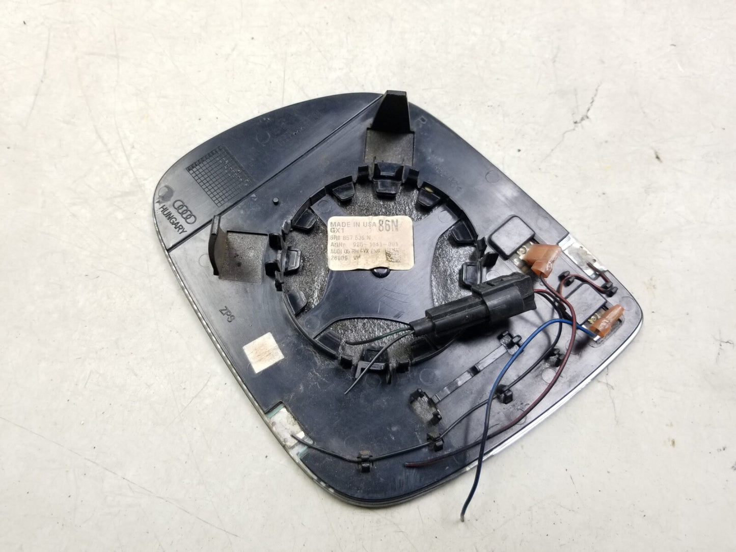 2009 - 2017 Audi Q5 Mirror Glass Front Passenger Side Right OEM