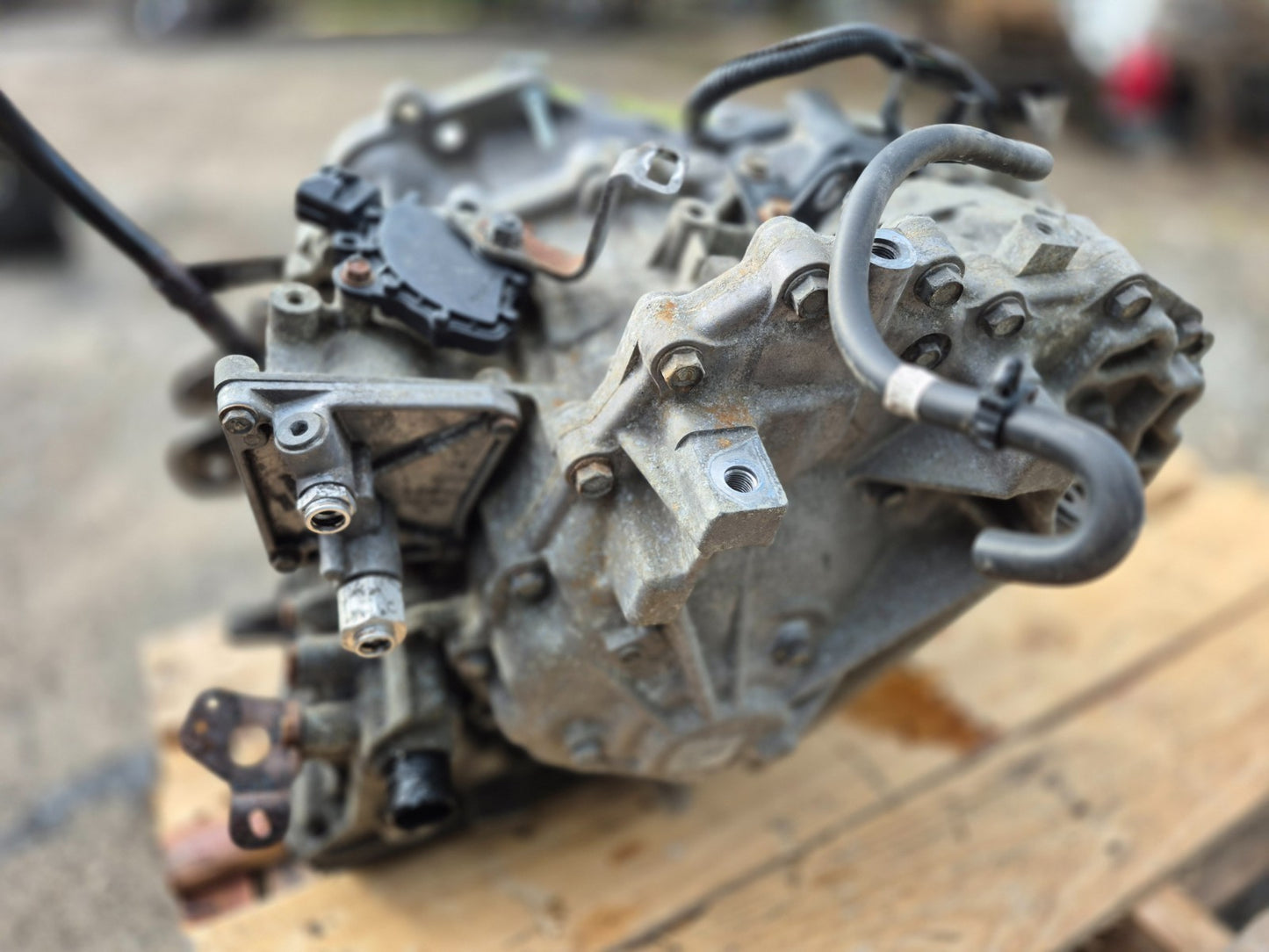 2010 Dodge Caliber Transmission Cvt 2.0l FWD Automatic 128k Miles P04872676ad