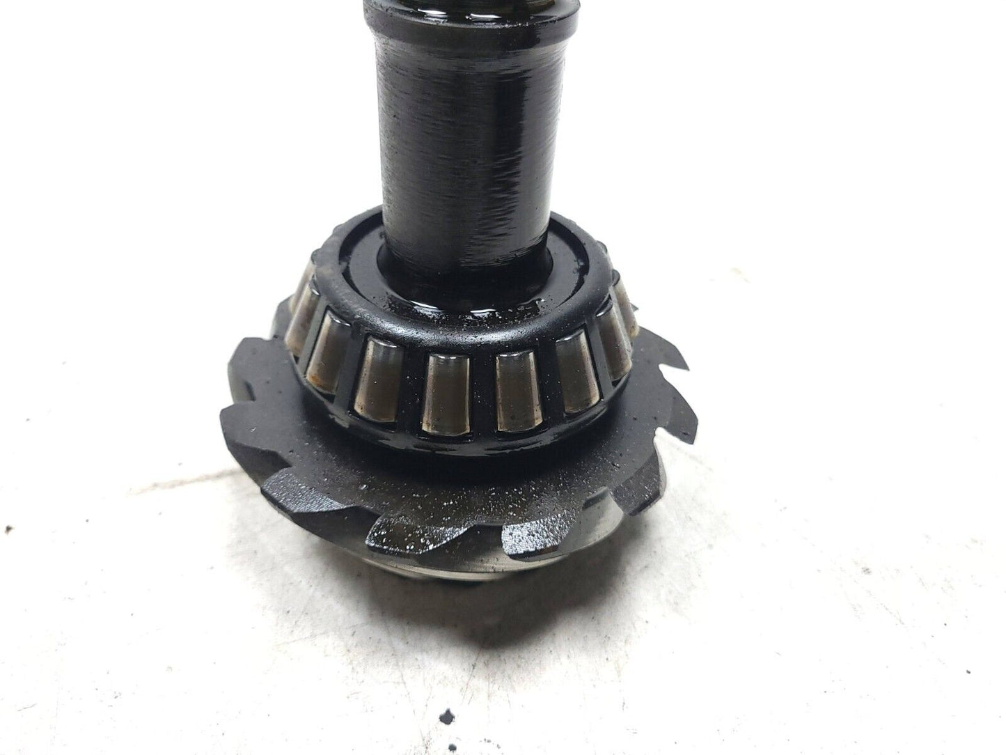 10-14 Chevrolet Suburban Rear Differential Main Gear 5.3l OEM