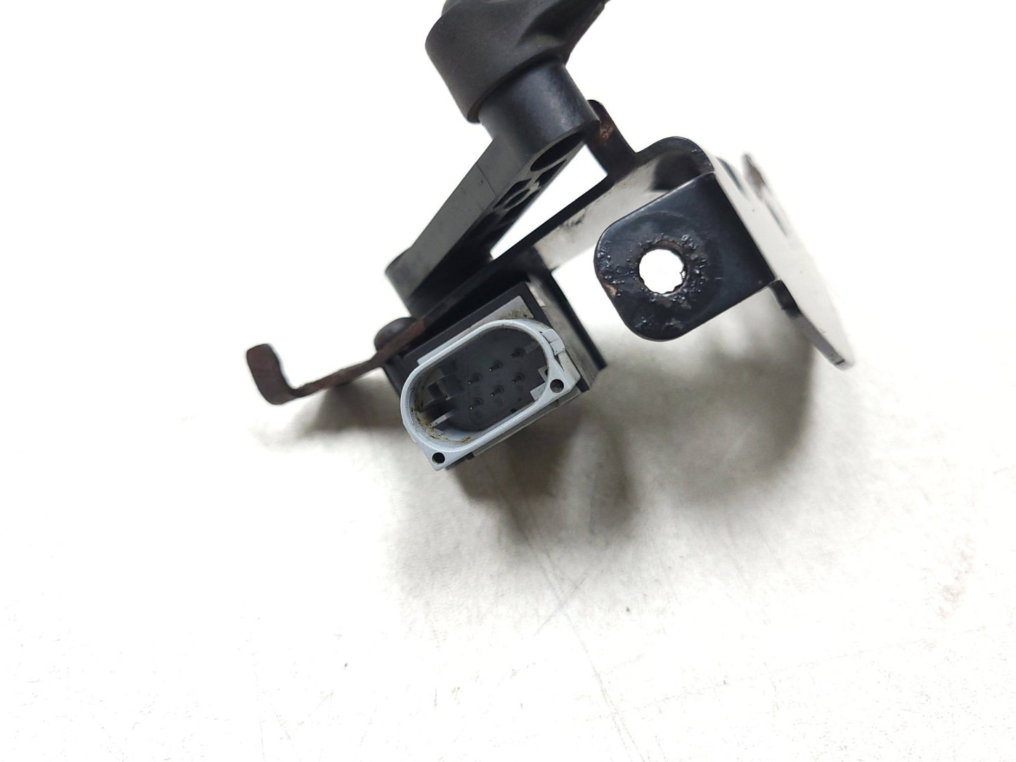 2010 - 2015 Jaguar XJ Front Headlight Height Leveling Sensor OEM