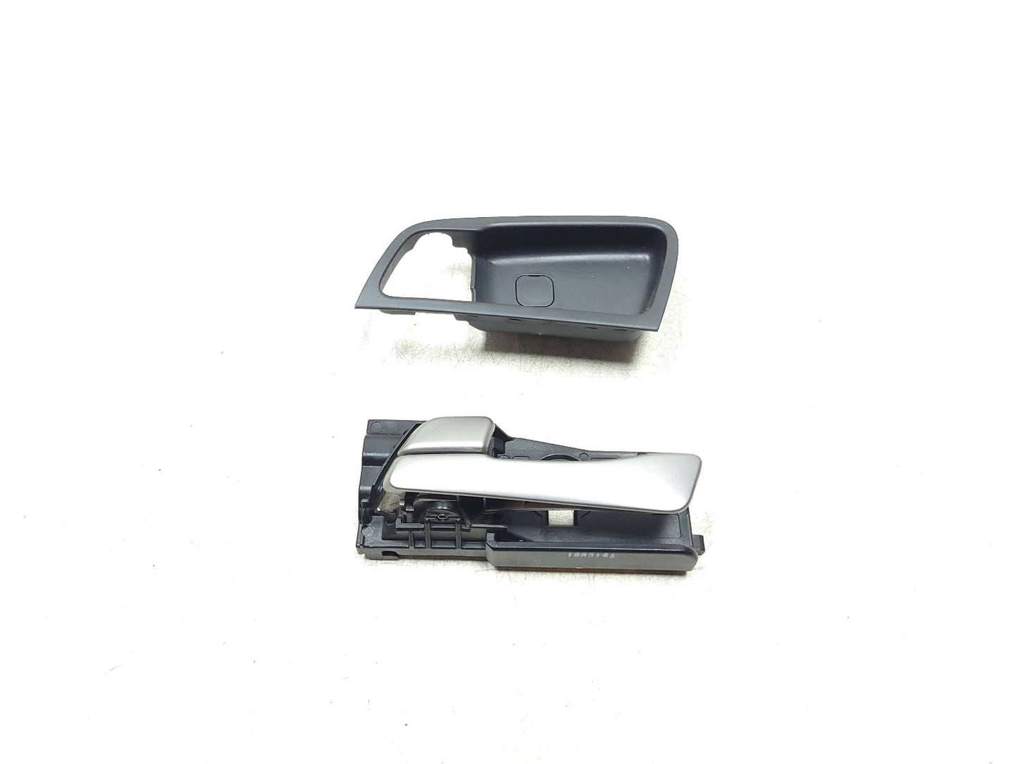2015-2017 Hyundai Accent Rear Left Side Interior Door Handle W/ Trim Cover OEM