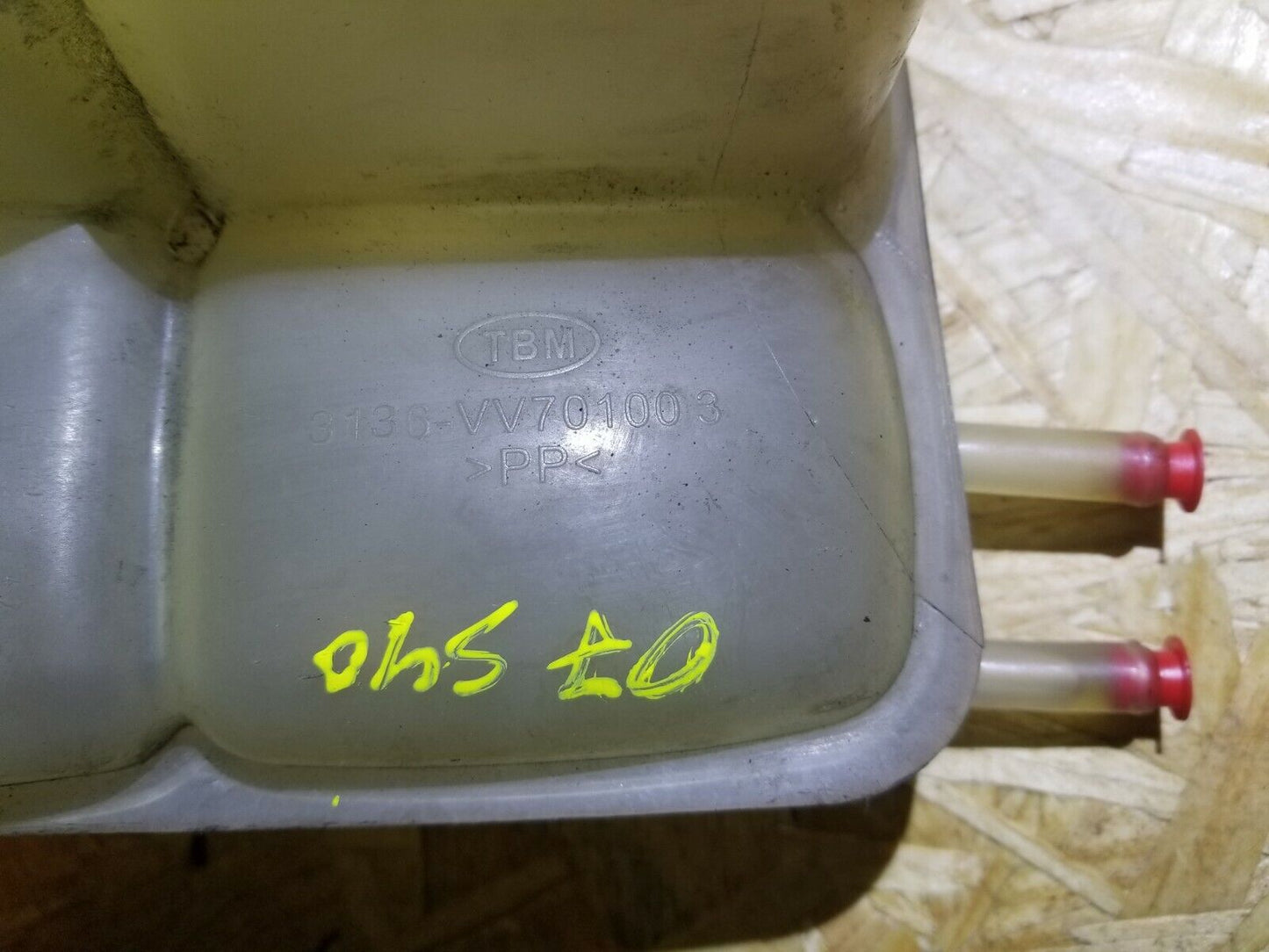 05 06 07 08 09 Volvo S40 2.4l Radiator Coolant Overflow Reservoir Tank OEM