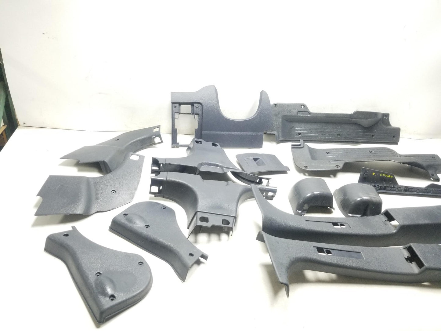 10 - 13 Ford Transit Connect B C Pillar Panel Cover Trim Set 13 OEM