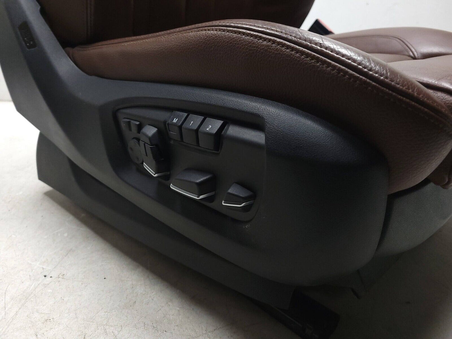 14-18 BMW X5 F15 Front & Rear Seat Set Driver / Passenger OEM 89k Milesā
 Dakota