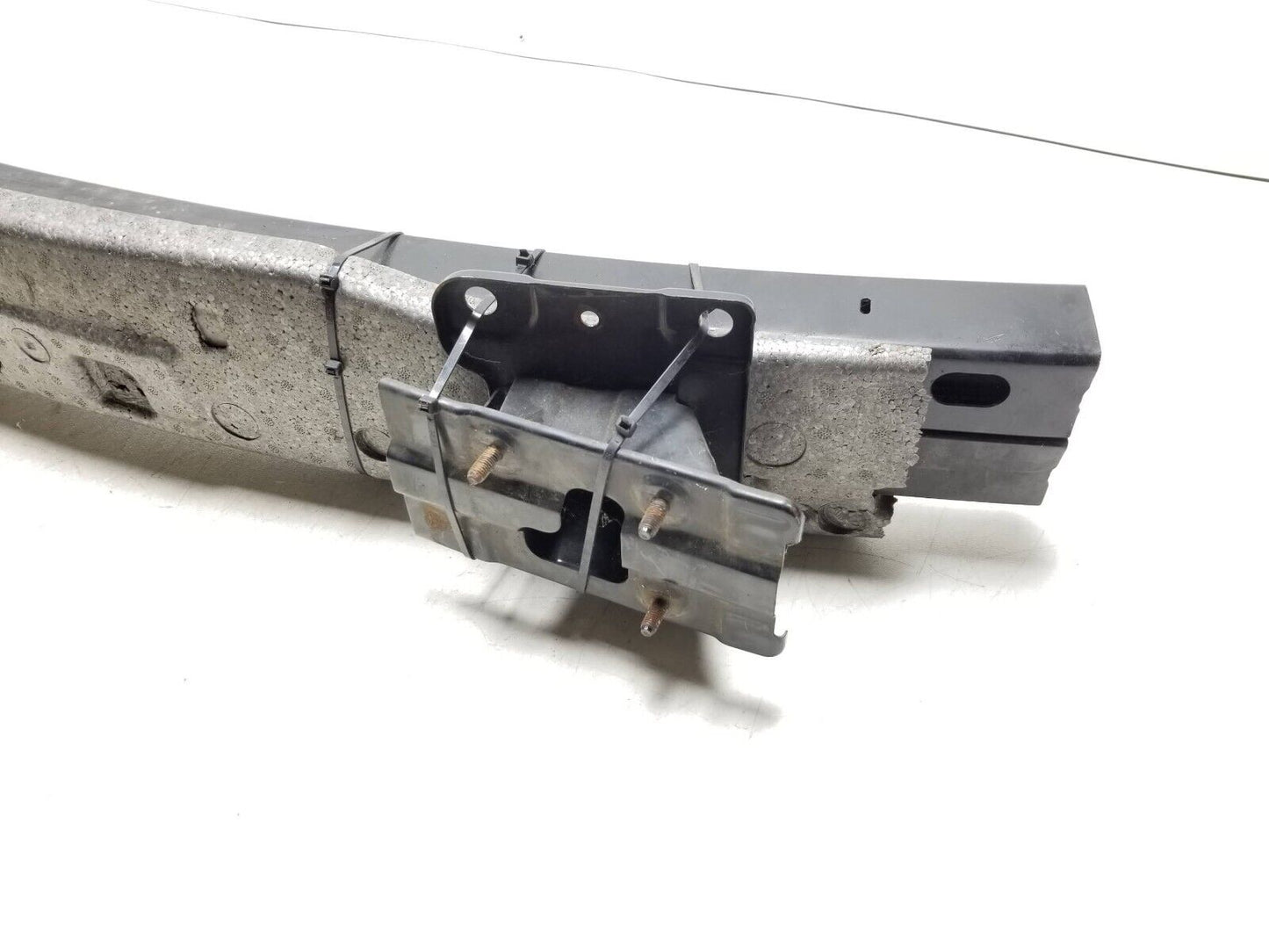 06 - 10 Hyundai Azera Rear Bumper Reinforcement Absorber Bar OEM