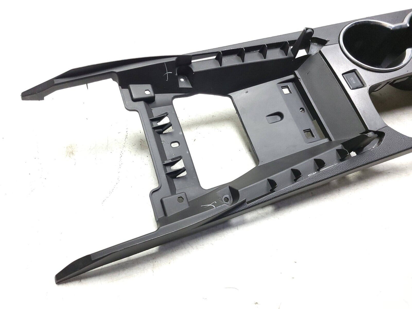 10-15 Chevrolet Equinox Center Console W/ Cup Holder 20814219 OEM