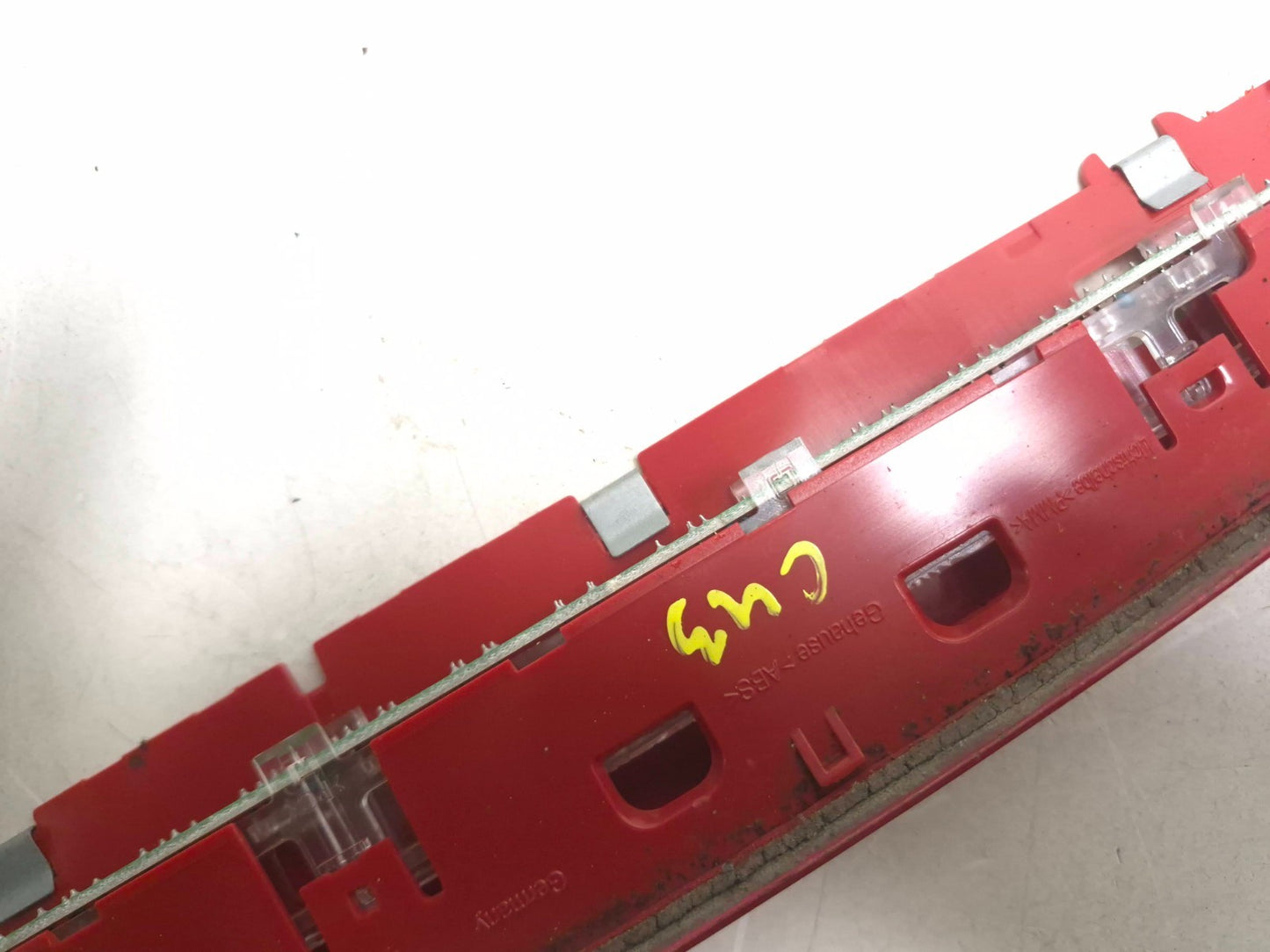 2011 Volkswagen Tiguan Third Brake High Mount Stop Tail Light Lamp OEM