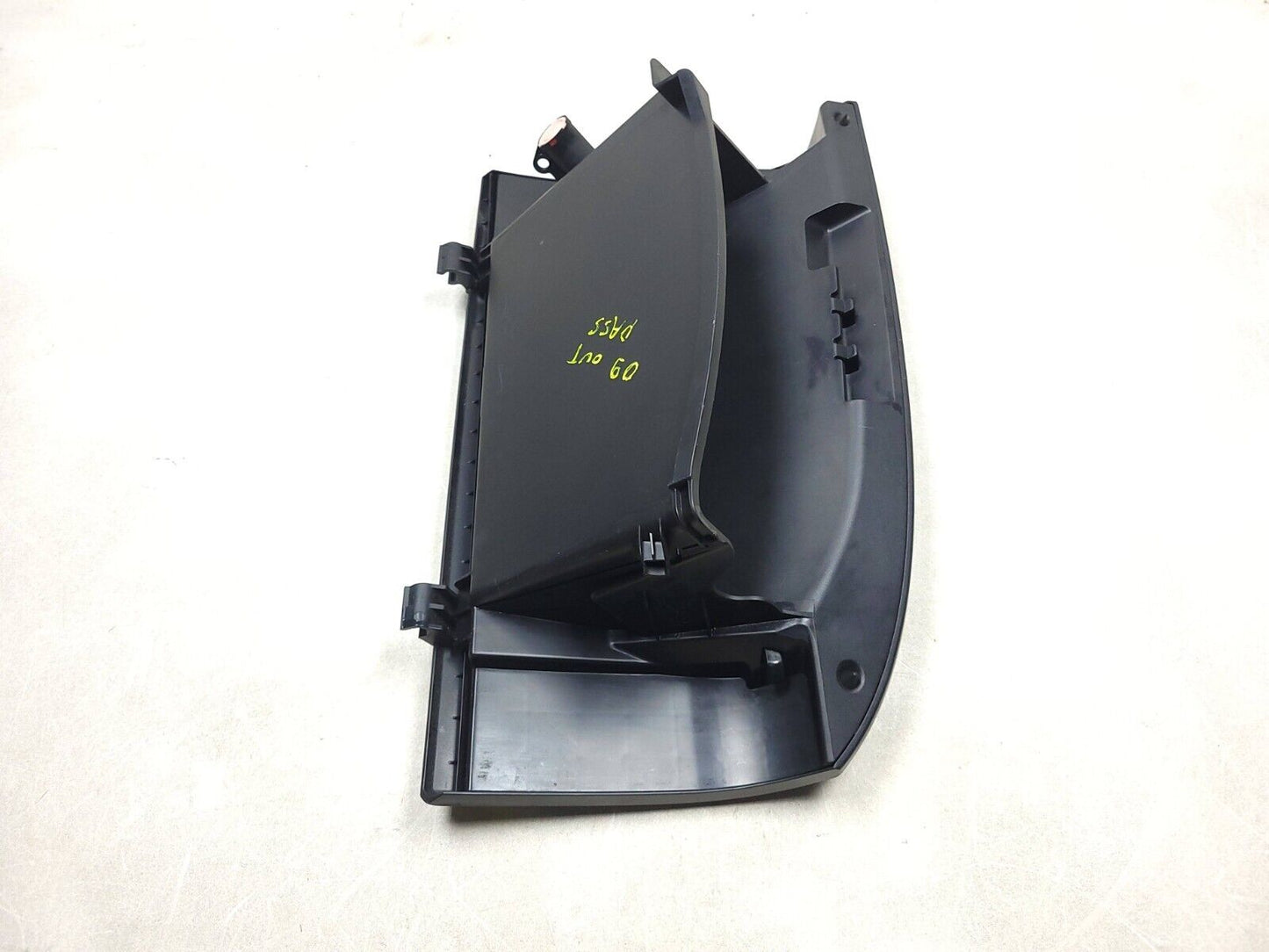 2007-2013 Mitsubishi Outlander Glove Box Storage Compartment 8006a022 OEM
