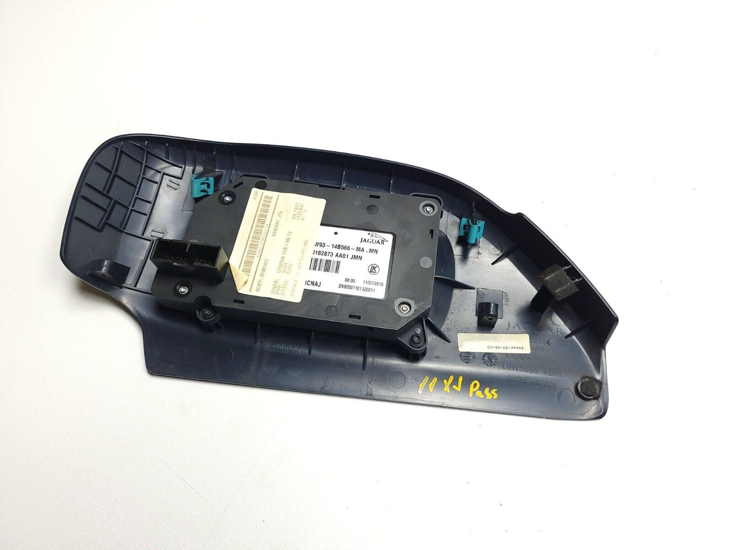 2010-1019 Jaguar XJ Front Seat Side Cover Trim & Switch Passenger Right 6pcs OEM