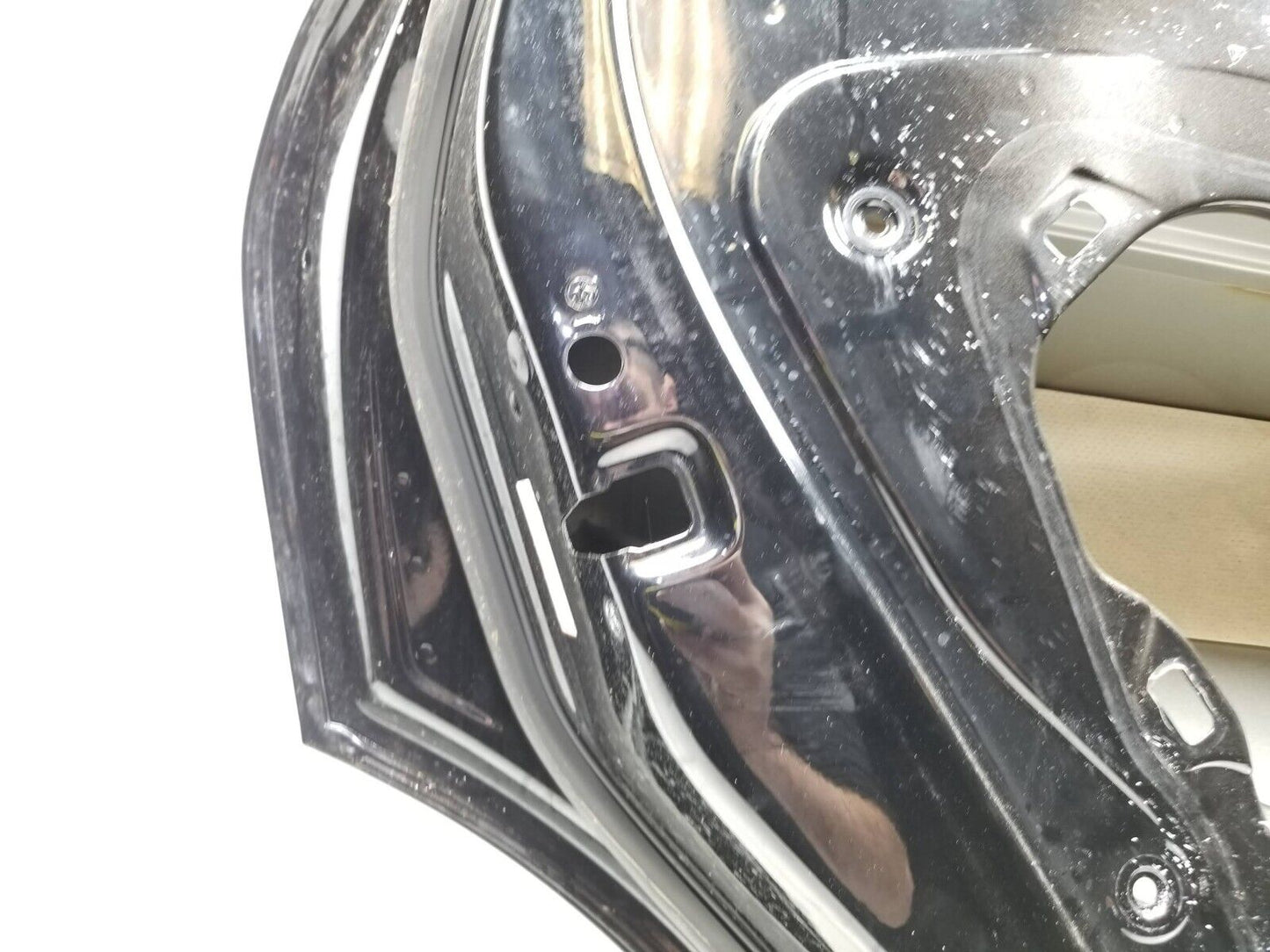 12-18 Porsche Cayenne Rear Driver Door Left Shell ( Paint: A1a1 ) OEM ✅