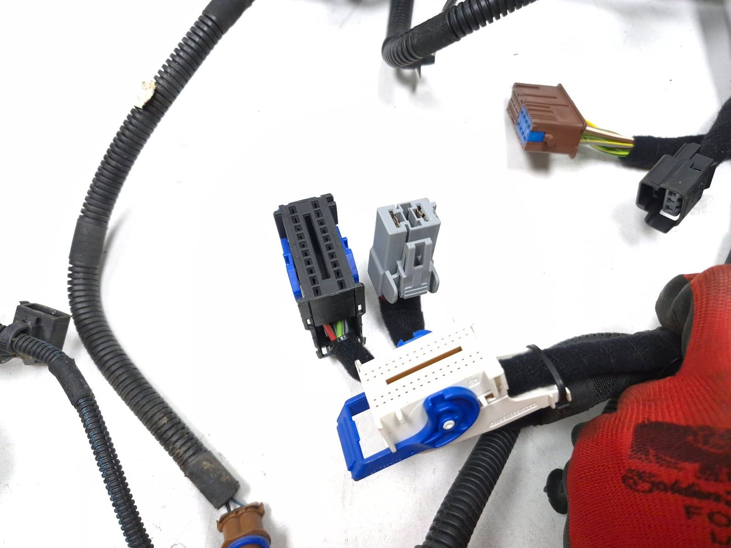 2014 Fiat 500l Engine Compartment Wiring Harness W/ Fuse Box OEM