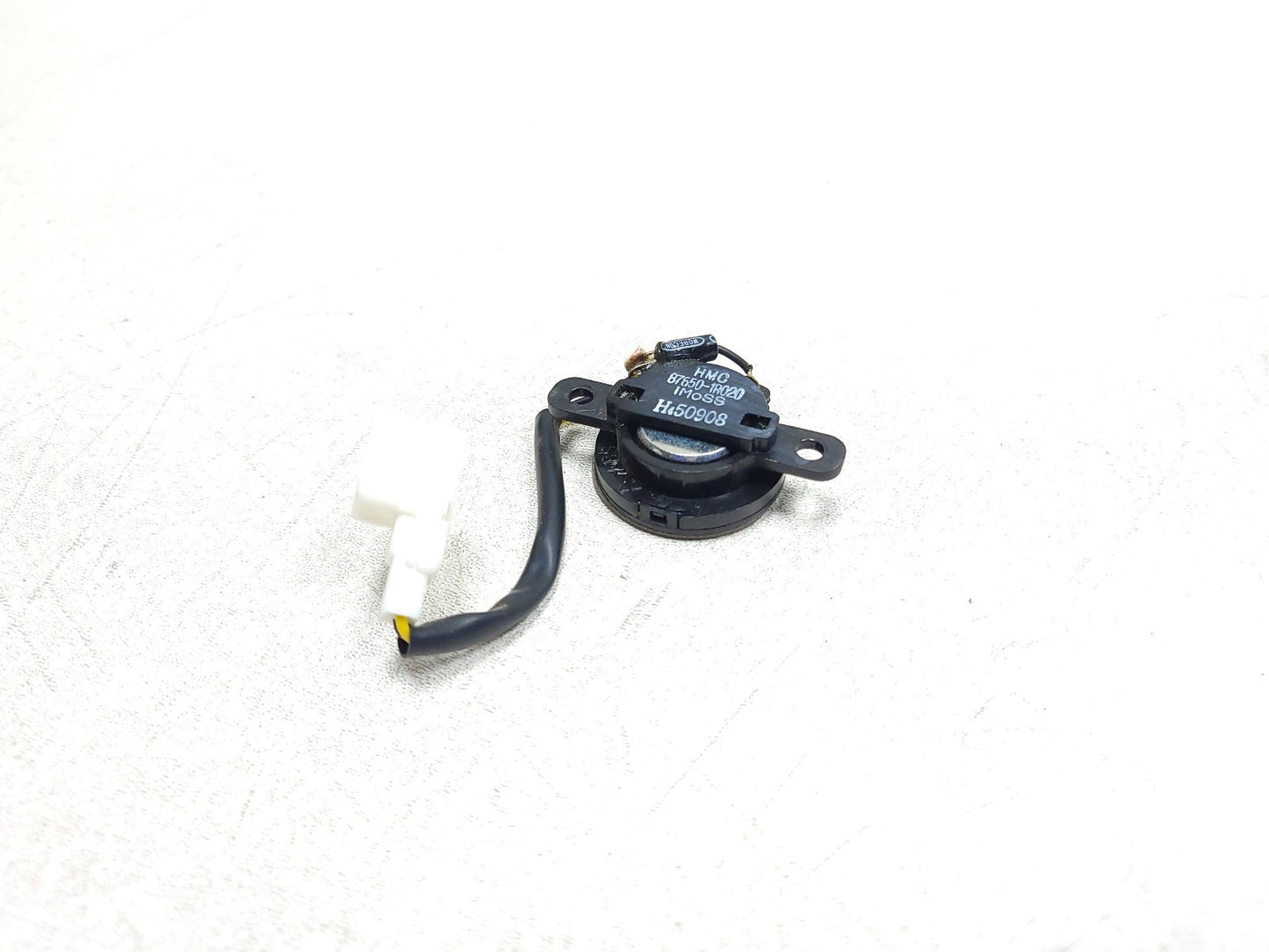 2012-2017 Hyundai Accent Front Door Tweeter Speaker OEM