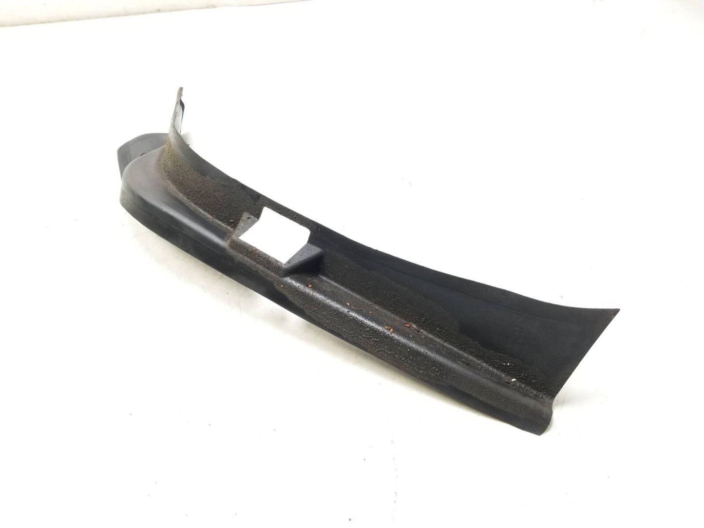 2010 - 2016 Cadillac SRX Rear Tail Lamp Molding Left & Right OEM
