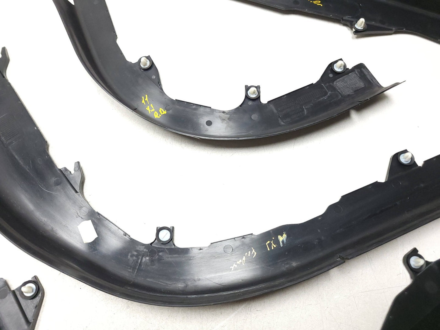 2010 - 2015 Jaguar XJ Door Finish Trim Panel Cover Lower Set 8 OEM