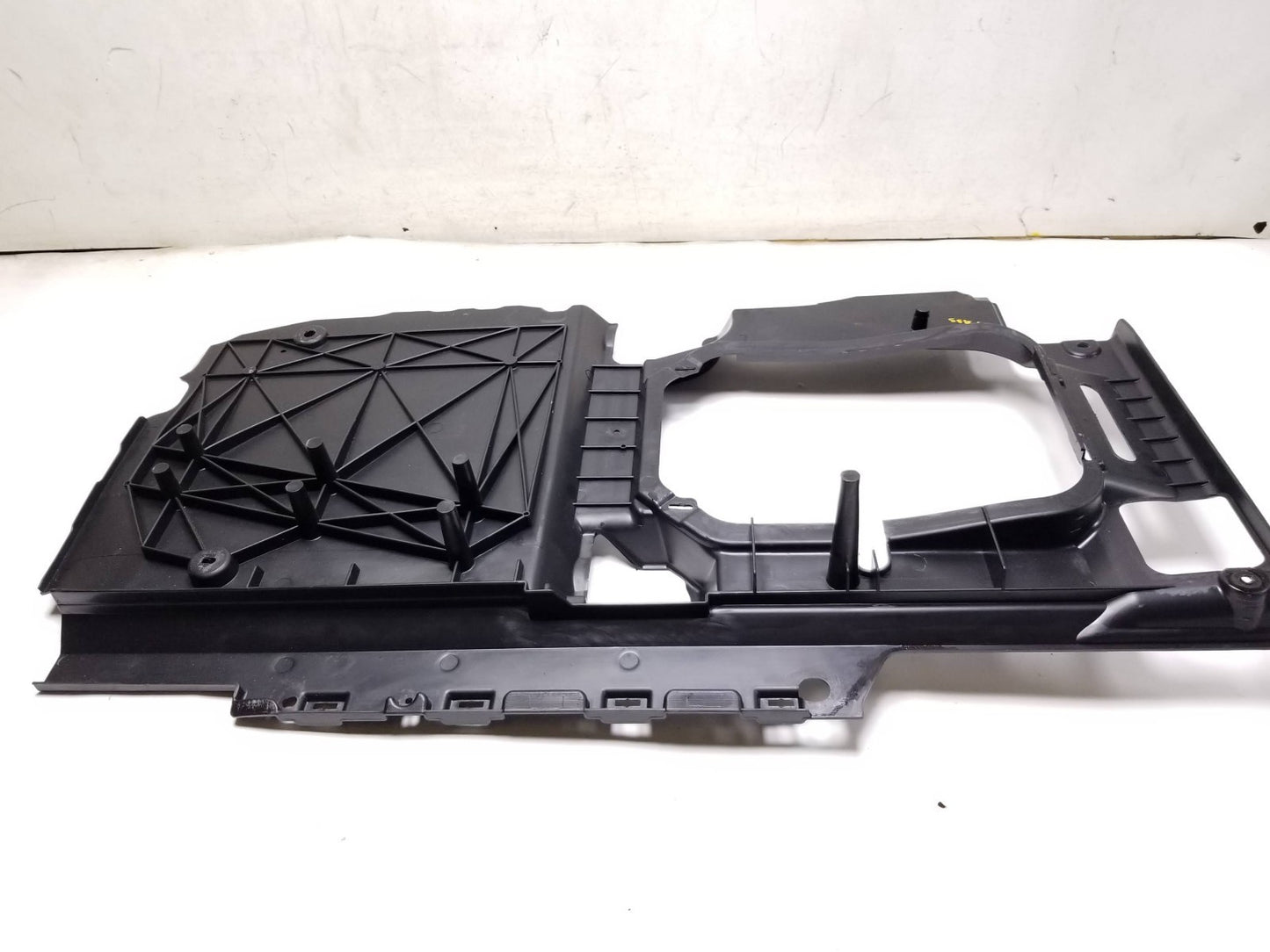 2012 Jeep Grand Cherokee Seat Floor Cover Front Passenger Side Right OEM