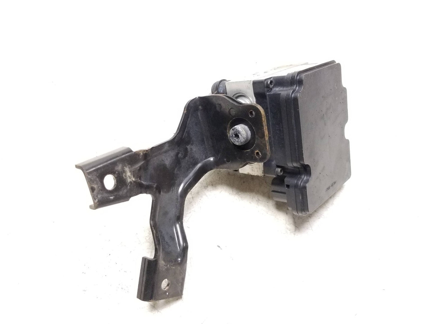 2014 - 2016 Kia Soul ABS Anti Lock Brake Pump OEM