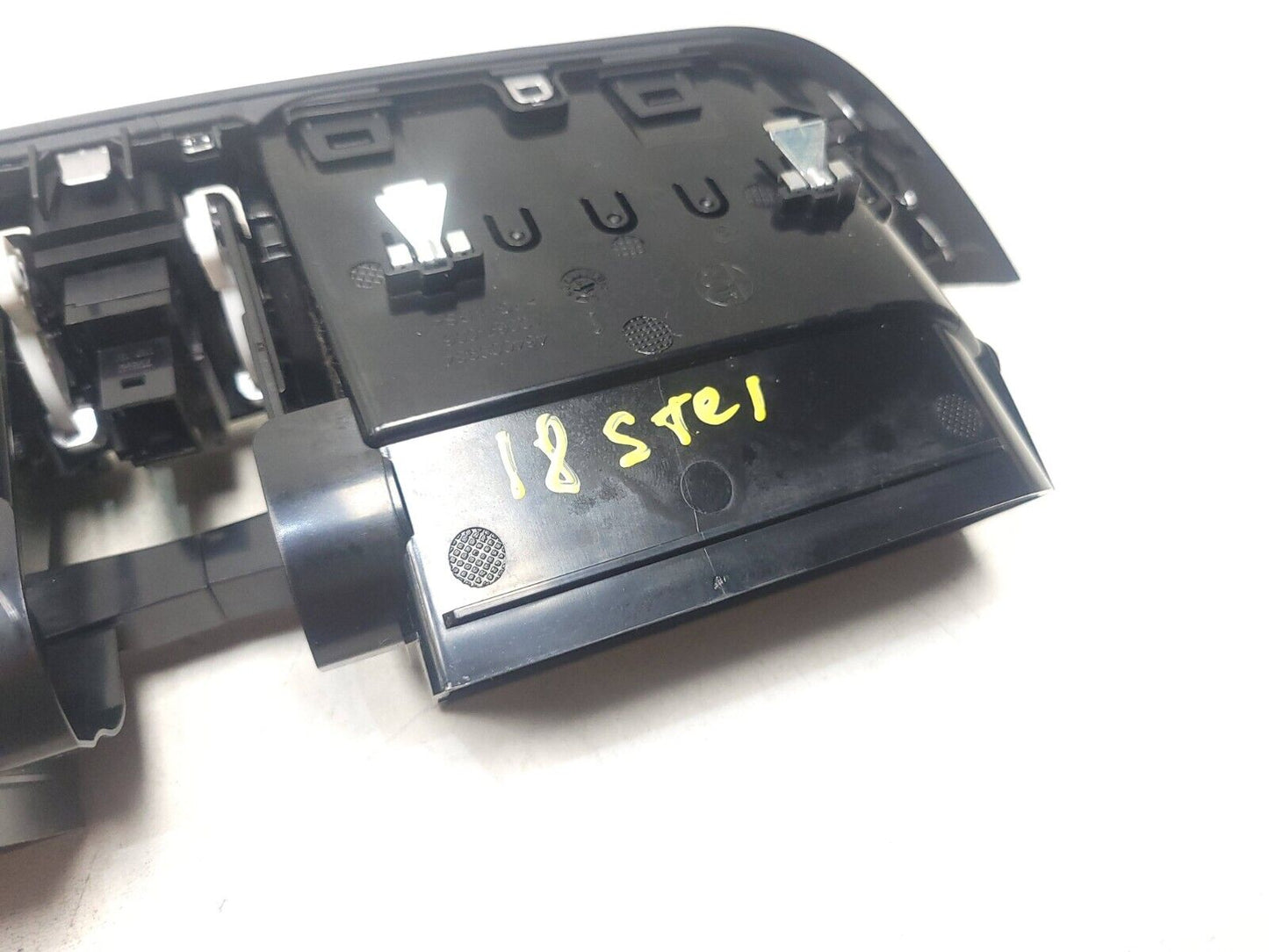2017-2023 Alfa Romeo Stelvio Center Dash Instrument Panel Air Vent OEM