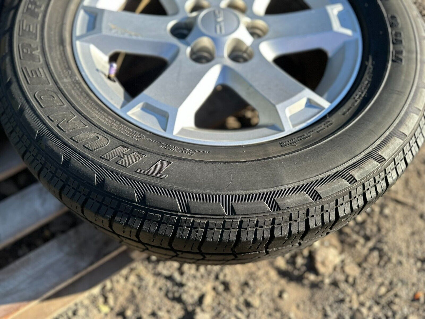 13 14 15 GMC Acadia Wheel W/ Tire Firestone 255/65r18 7/32" Pair OEM
