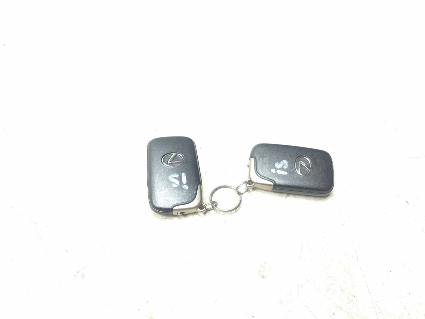 2009 Lexus IS250 Remote Smart Key Fob 4-button 2pcs OEM